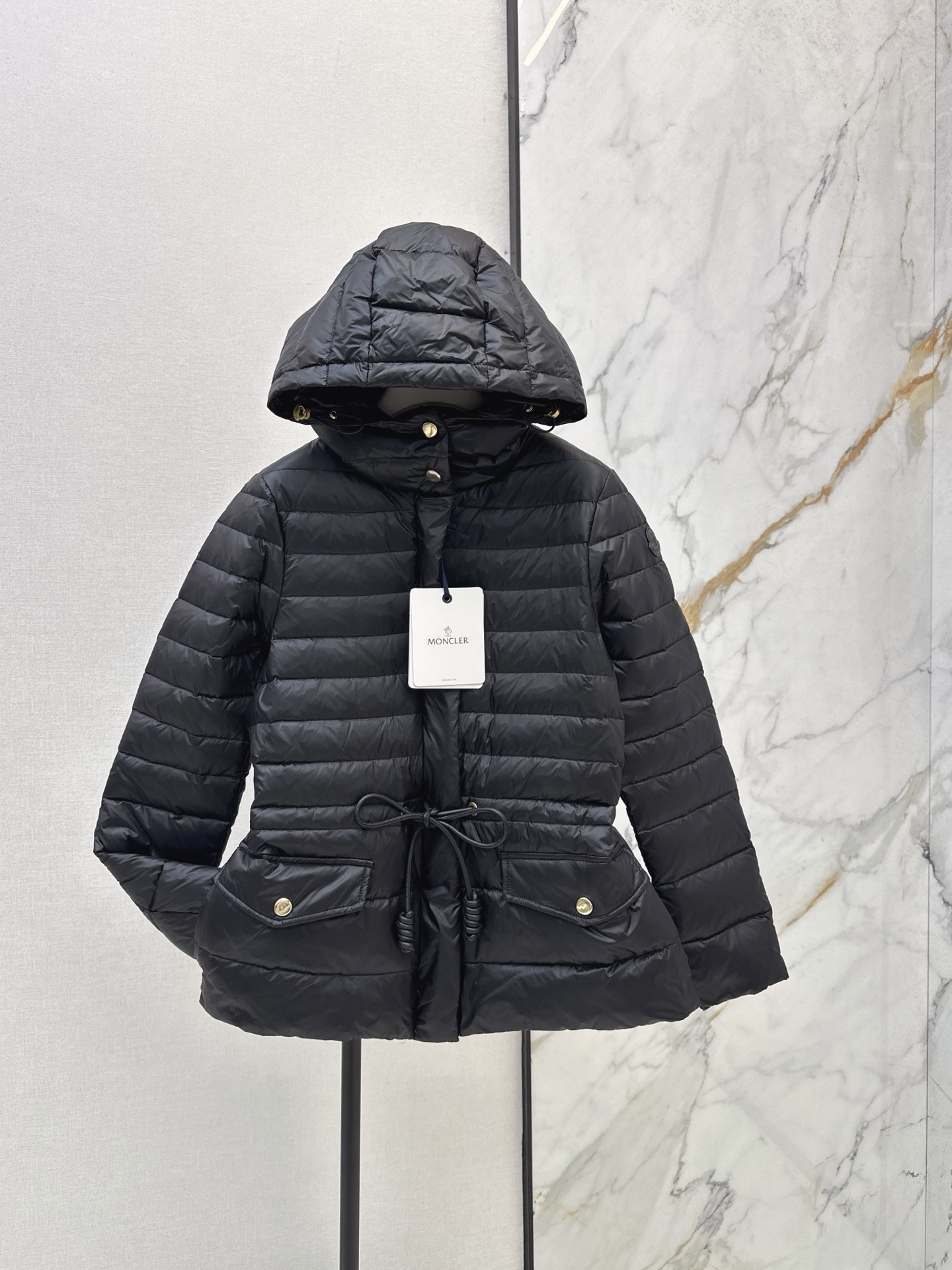 Monc 26fw Drawstring-Waist Puffer Jacket