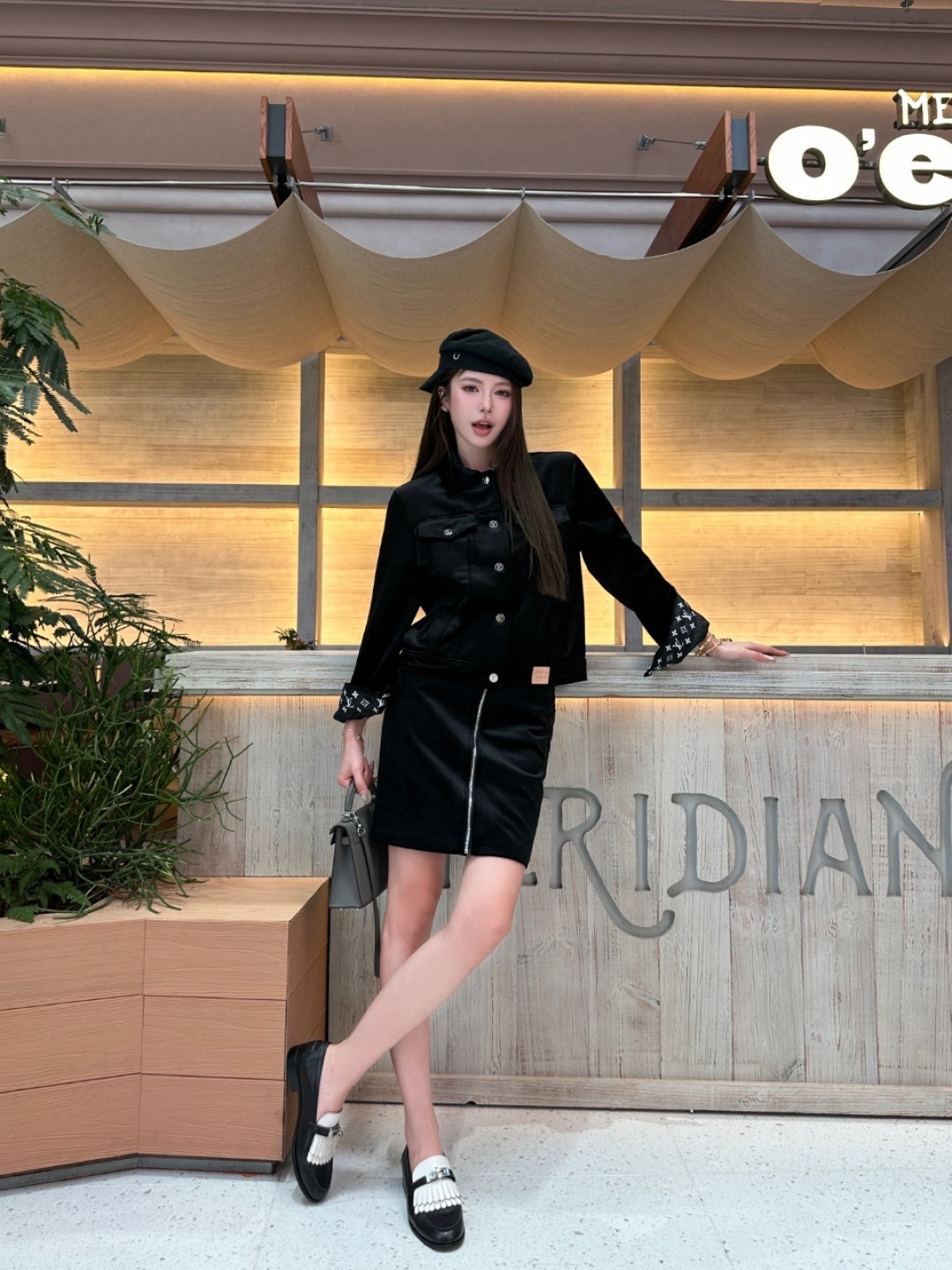 Loui 26fw zip-up skirt