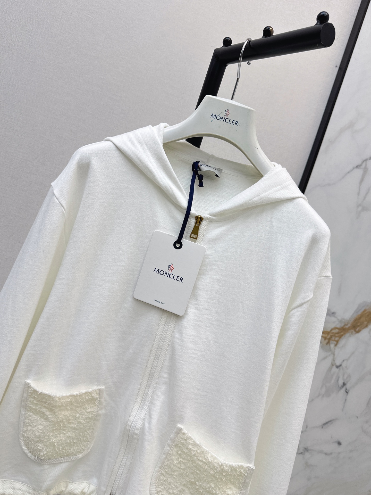 Monc 26fw hoodie