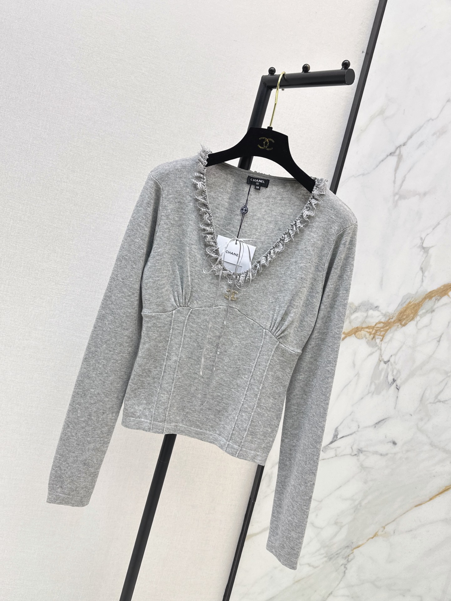 Chan 26fw v-neck knitwear