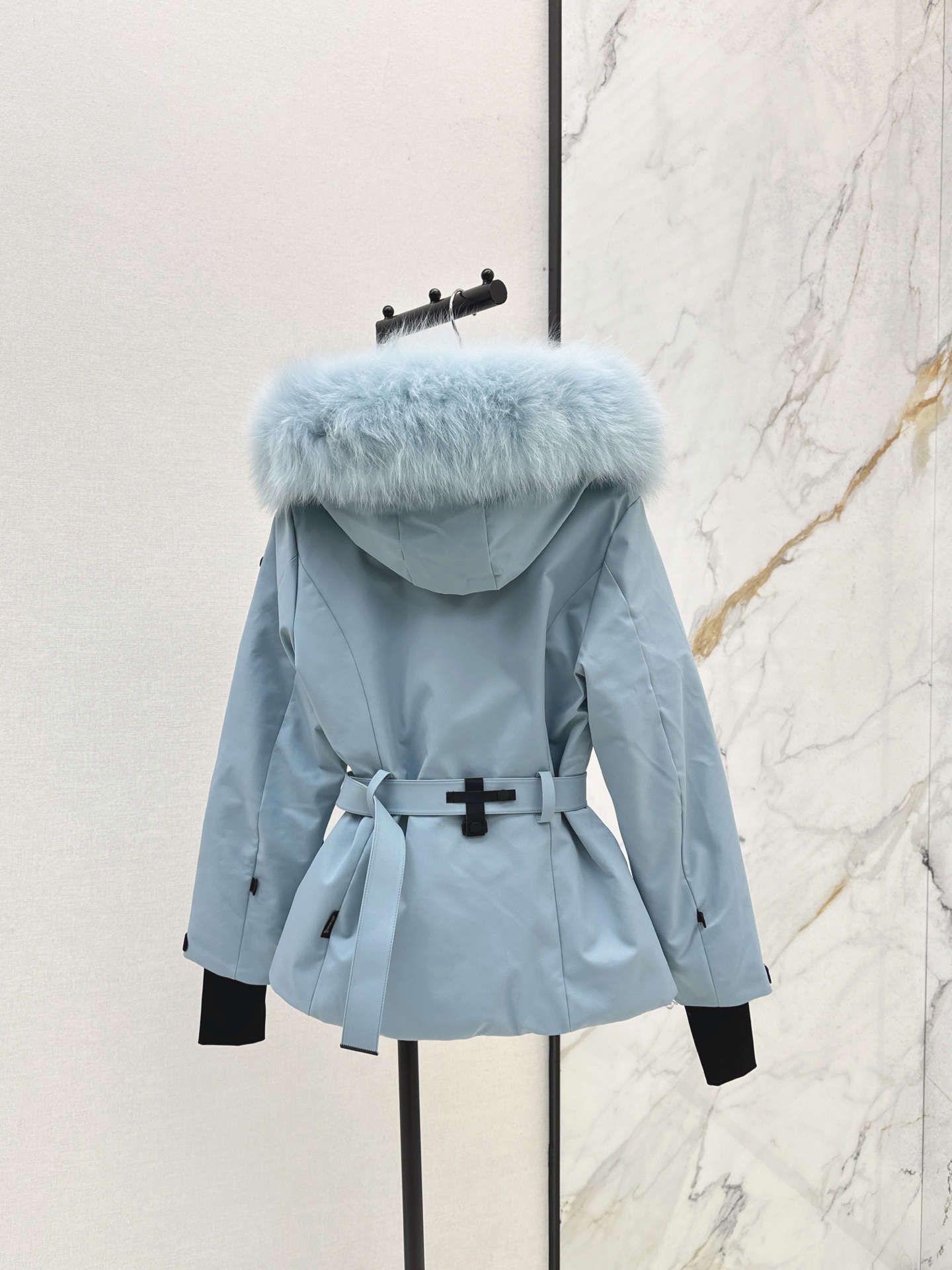 Monc 26fw belted hooded ski down jacket