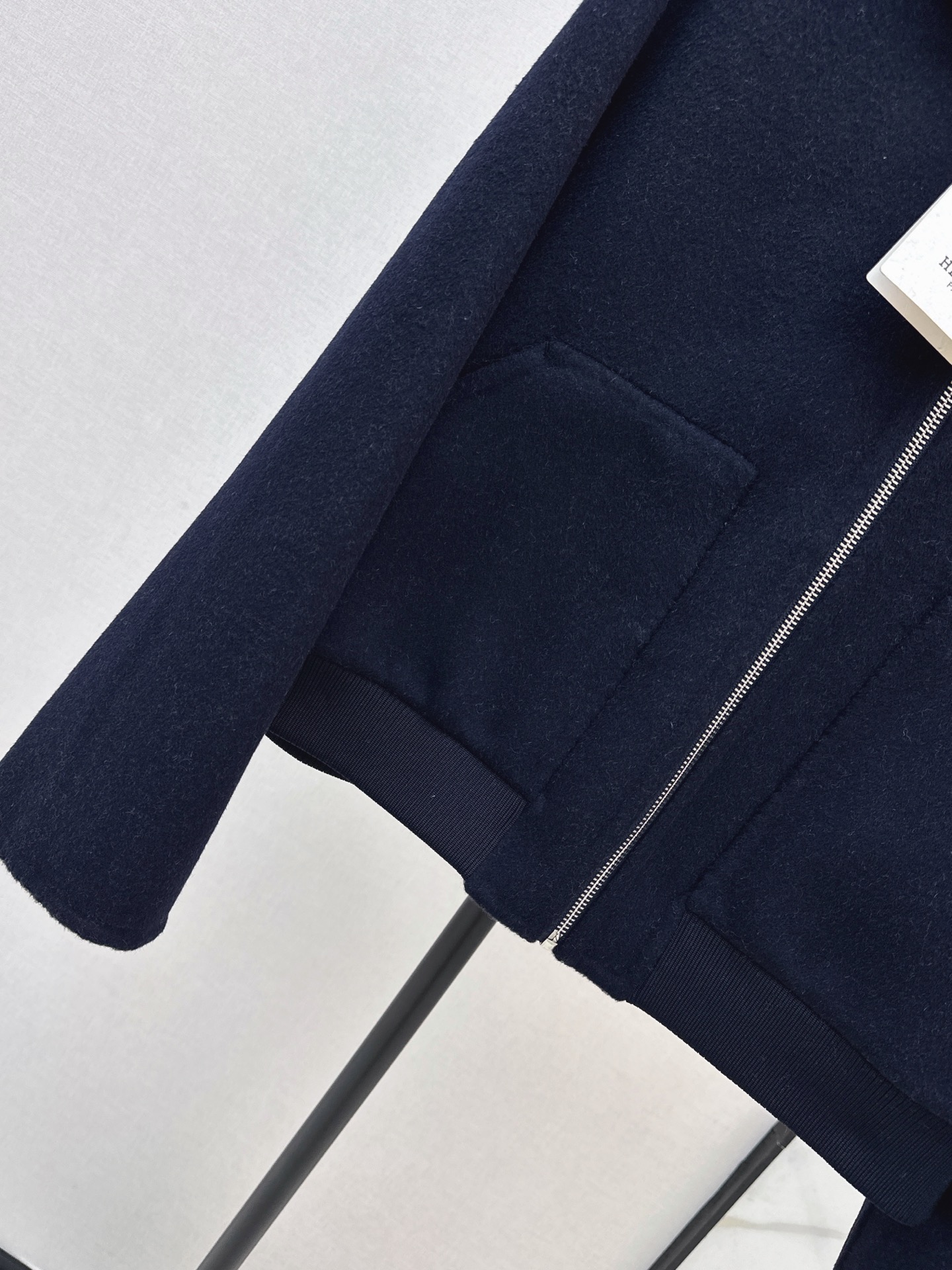 Her 26fw cashmere jacket