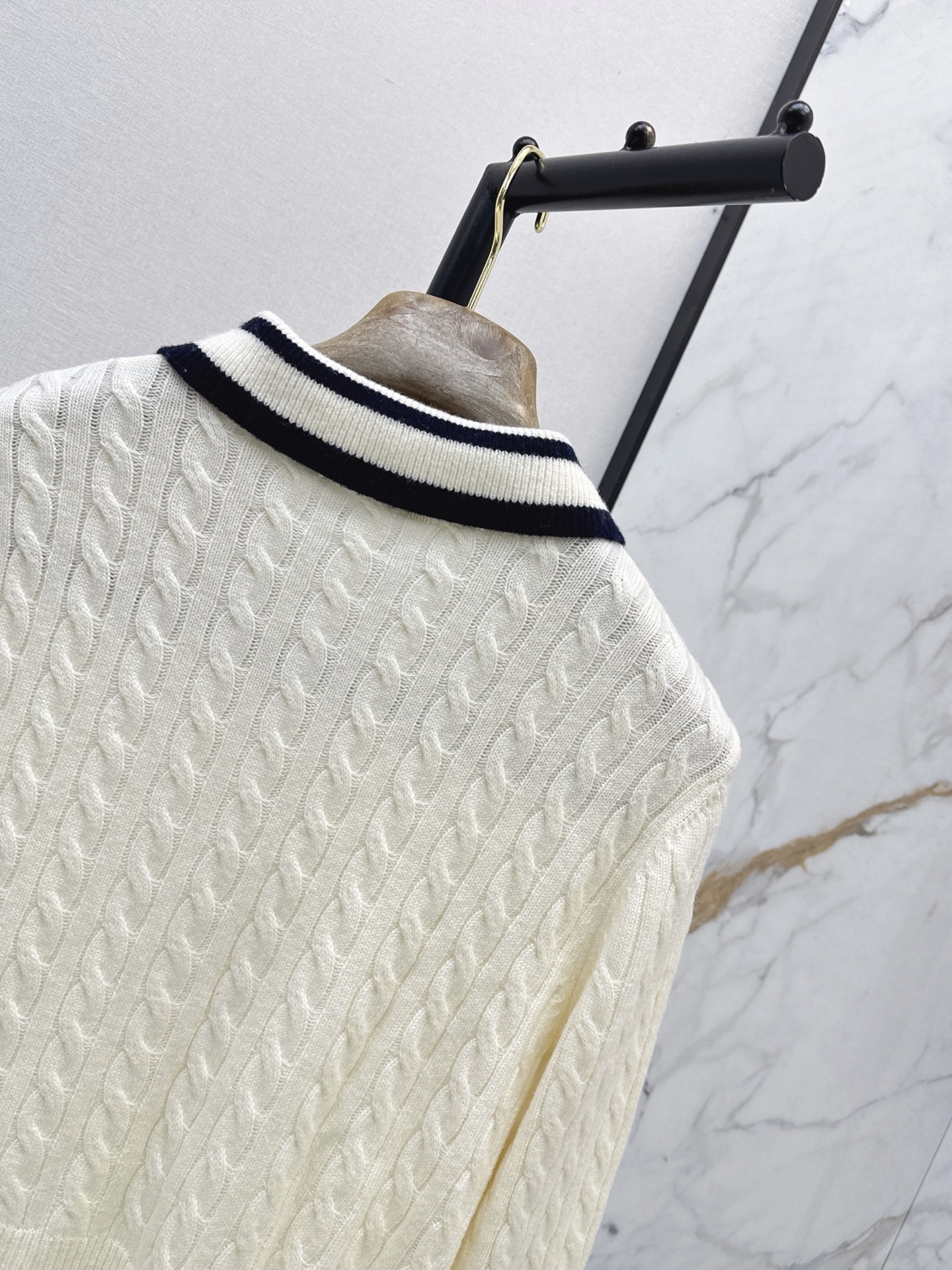 Brun 26fw cable polo knit cardigan