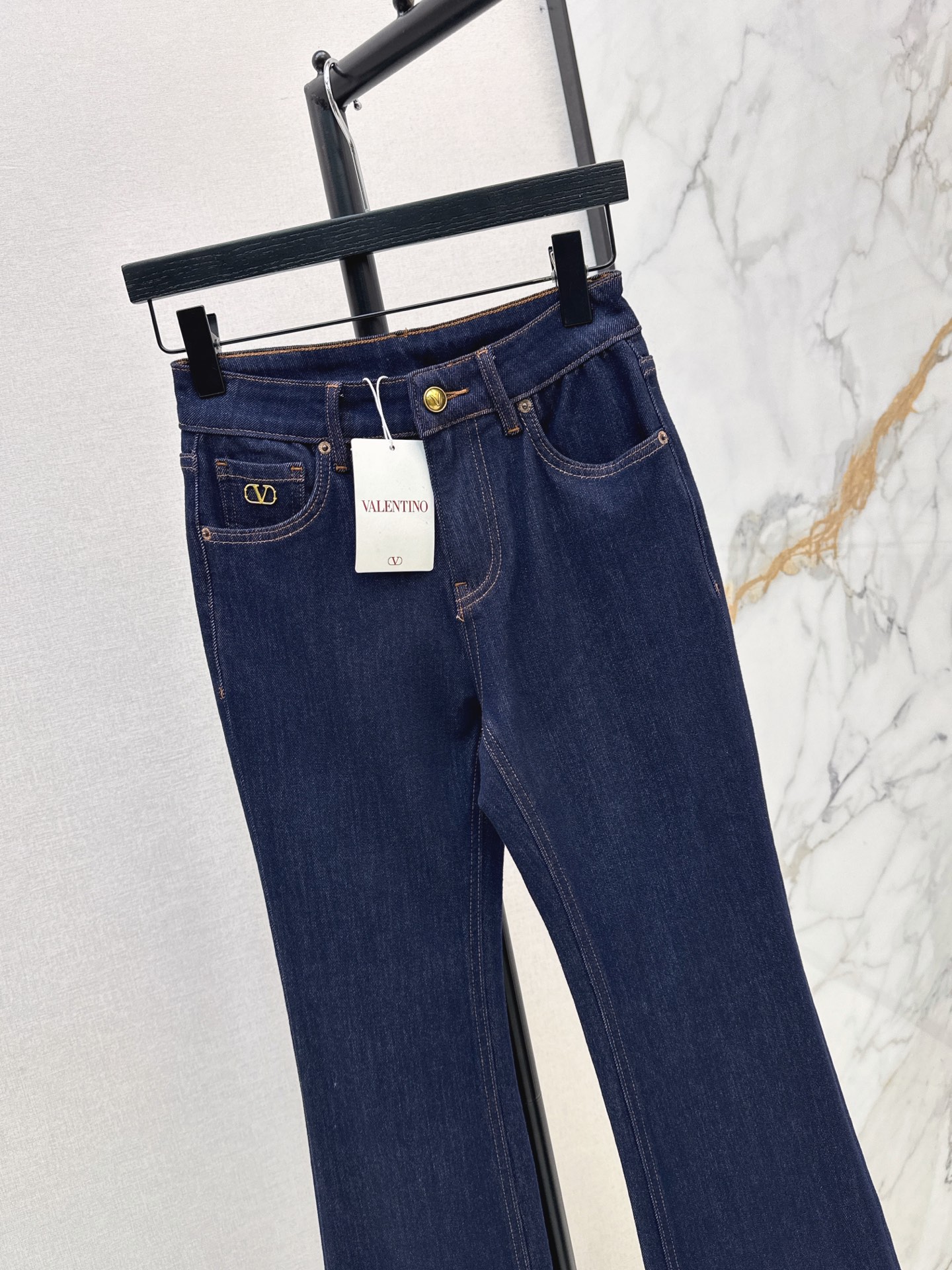 Valen 26fw slim-fit jeans