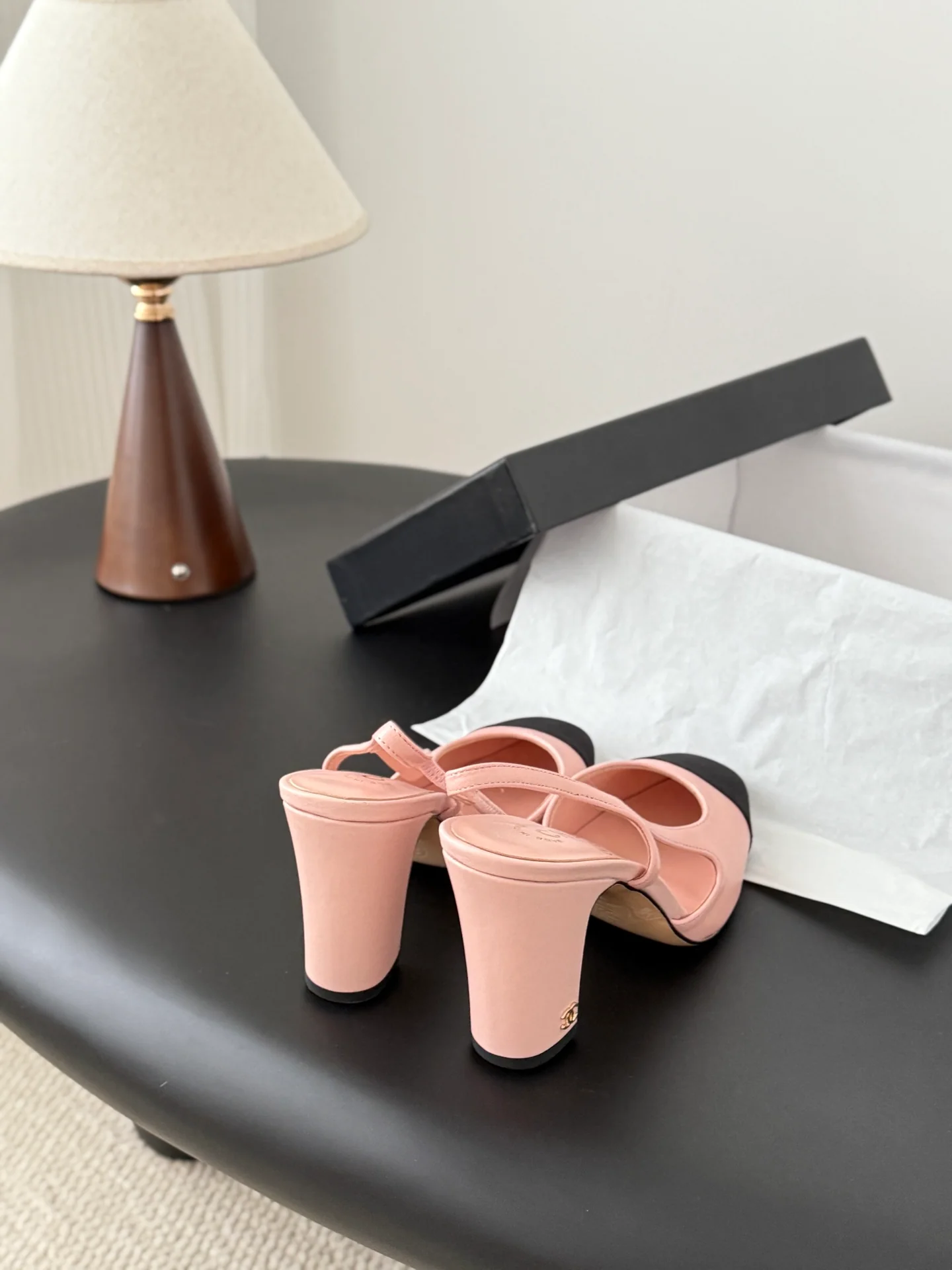 Chan 25fw slingback heels