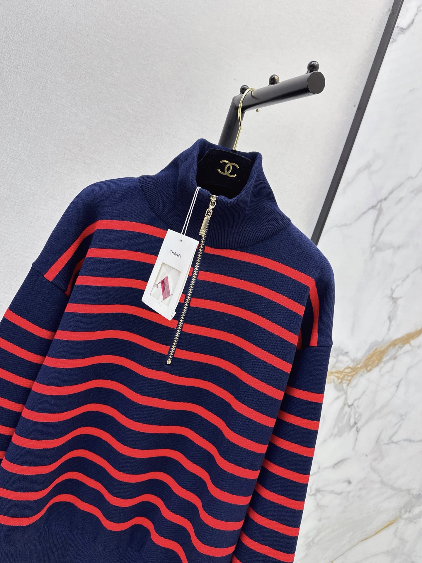 Chan 26fw stripe zip-up knit sweater