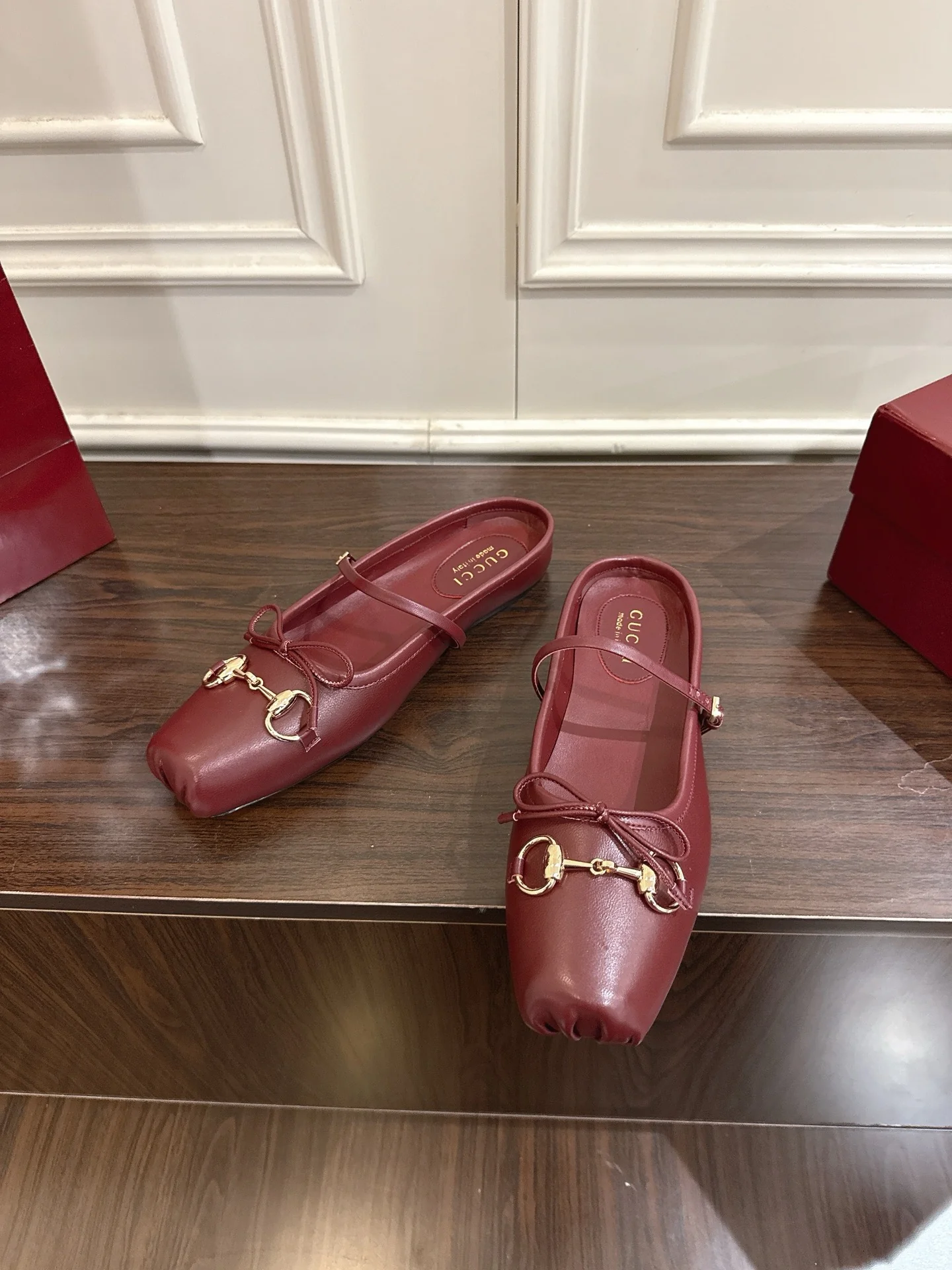 Guc 25fw mules