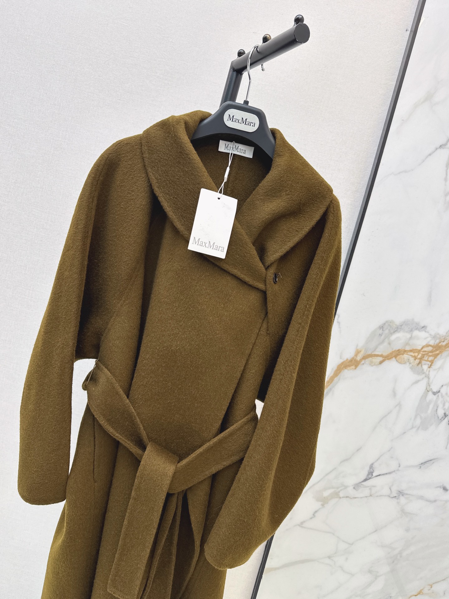 Max 26fw woolen belted overcoats
