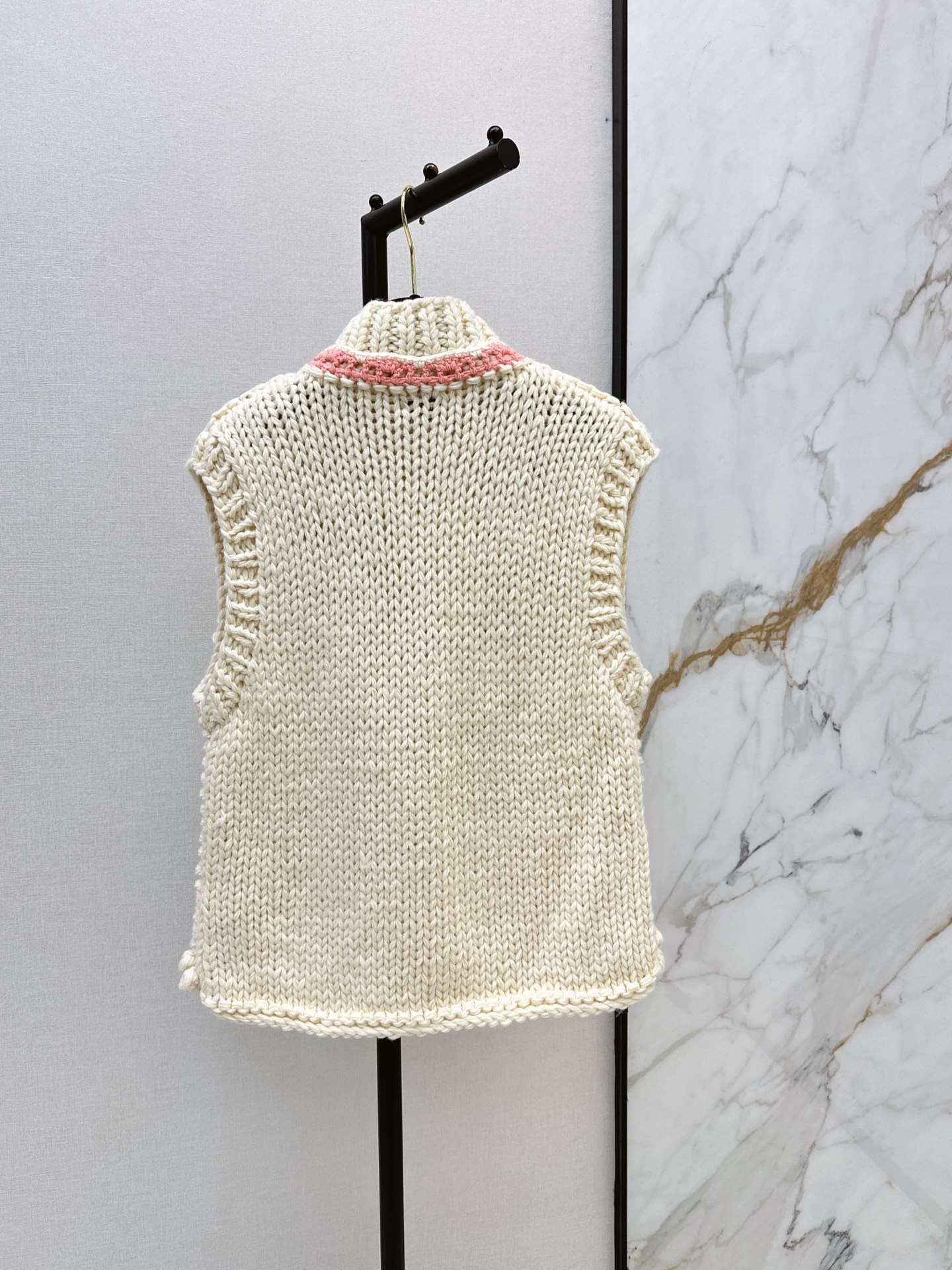 Chan 26fw embroidery knit vest