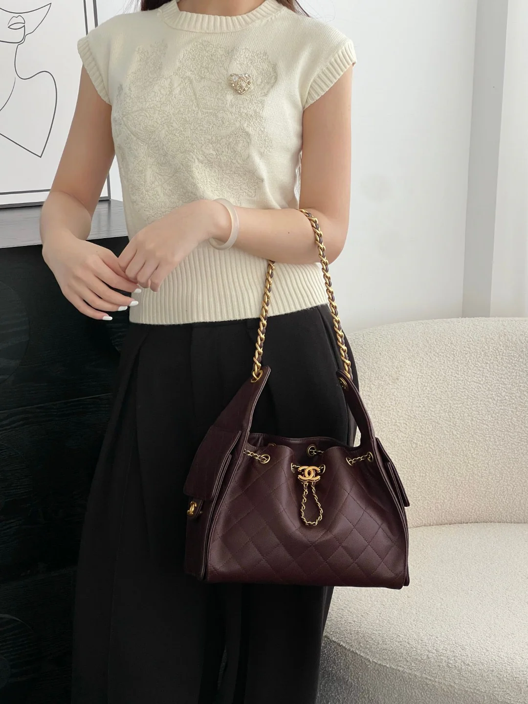 Chan 25A hobo bags