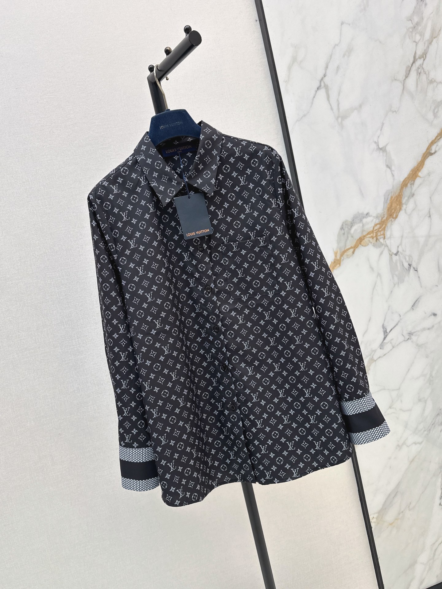 Loui 26ss claasic shirt