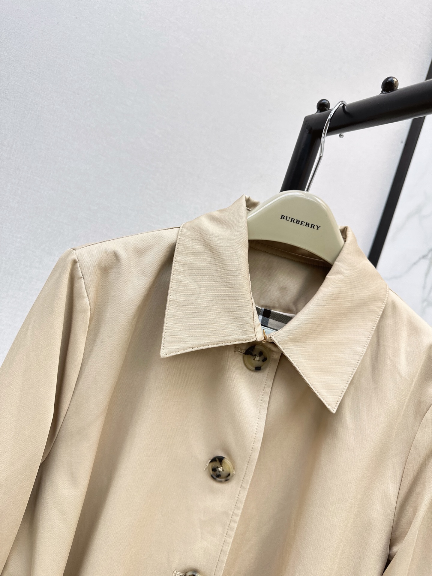 Bur 26fw trench coats