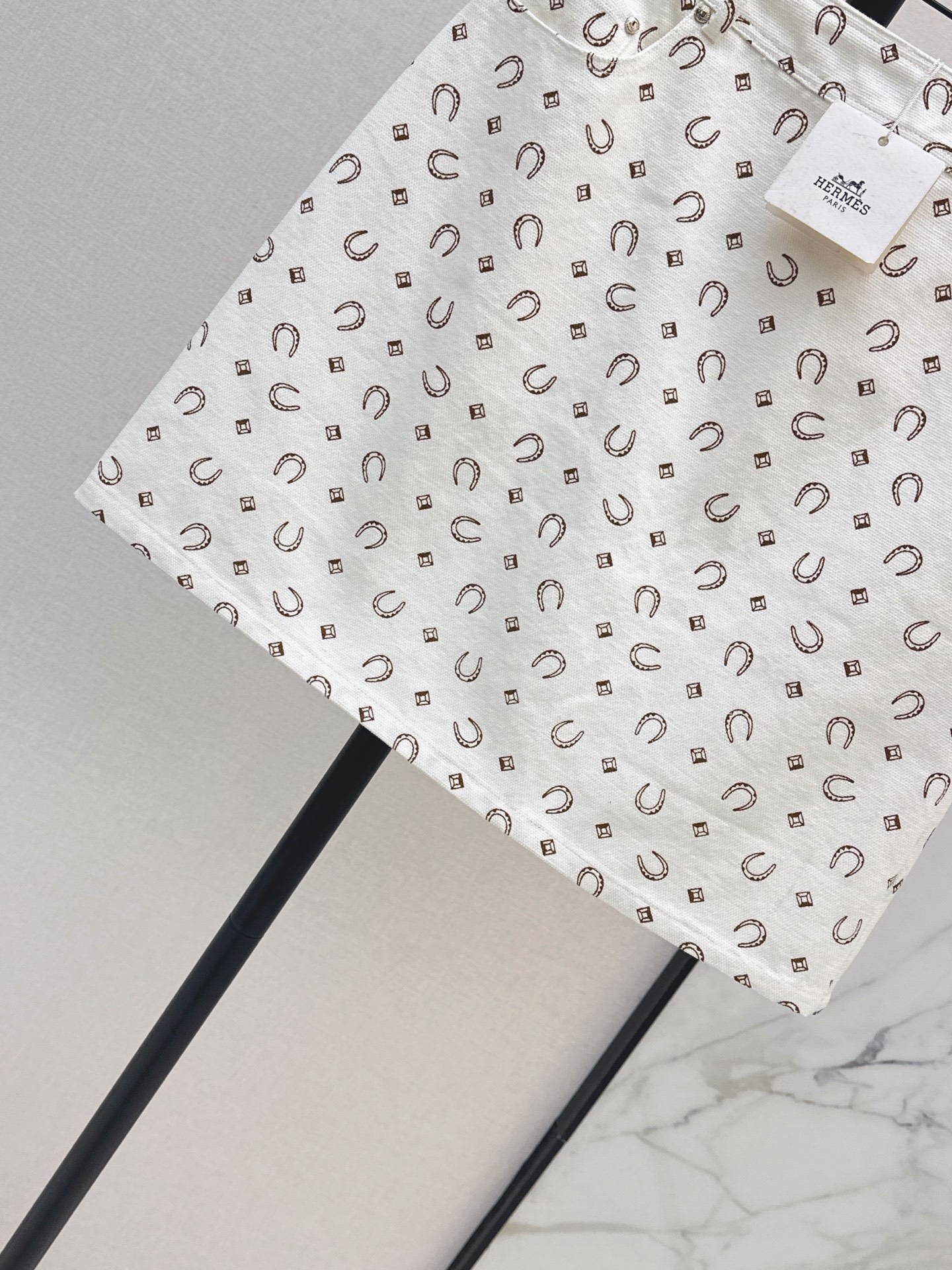 Herm 26fw print skirt