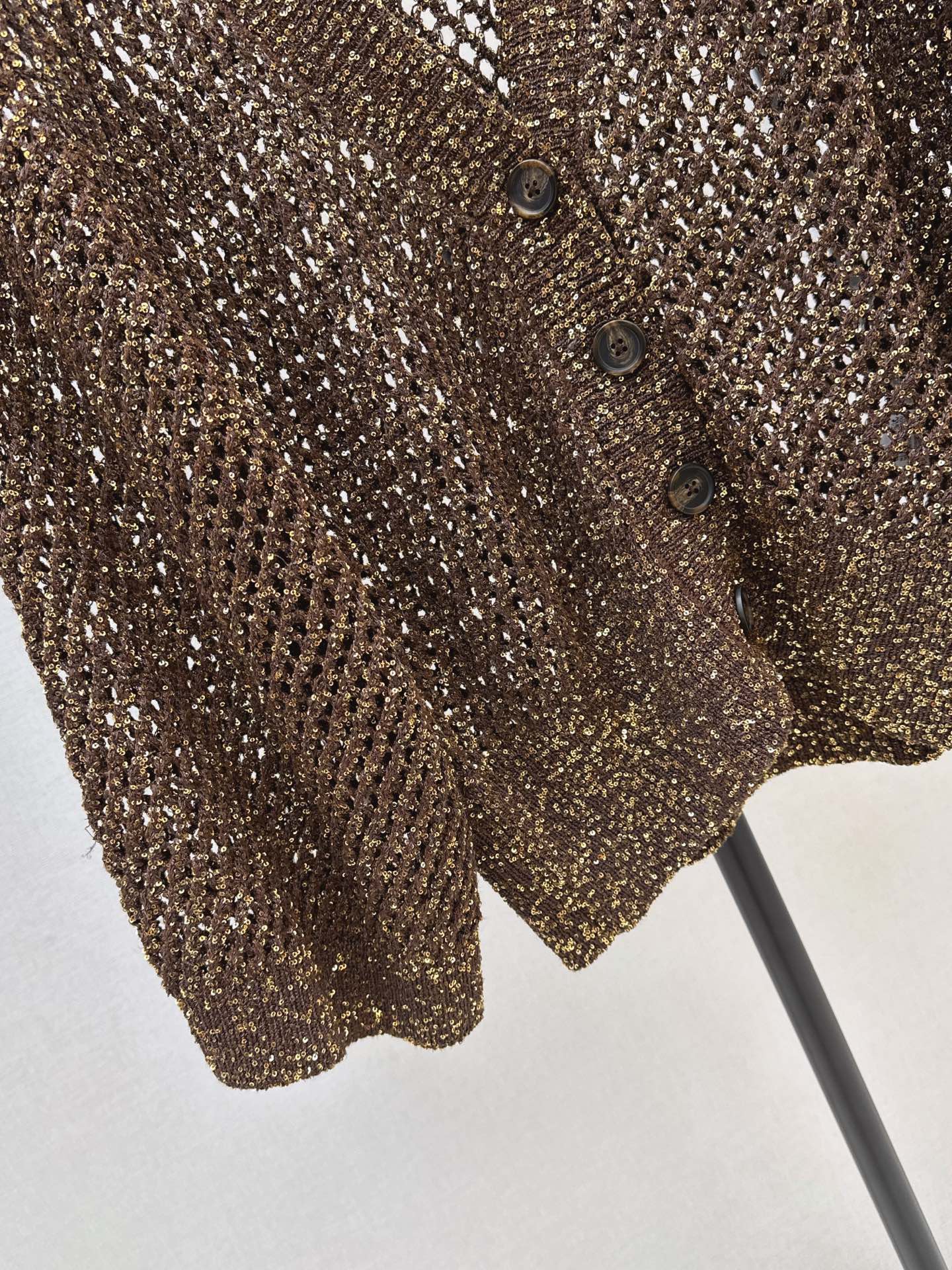 Brun 26fw embroidery sequin cardigan