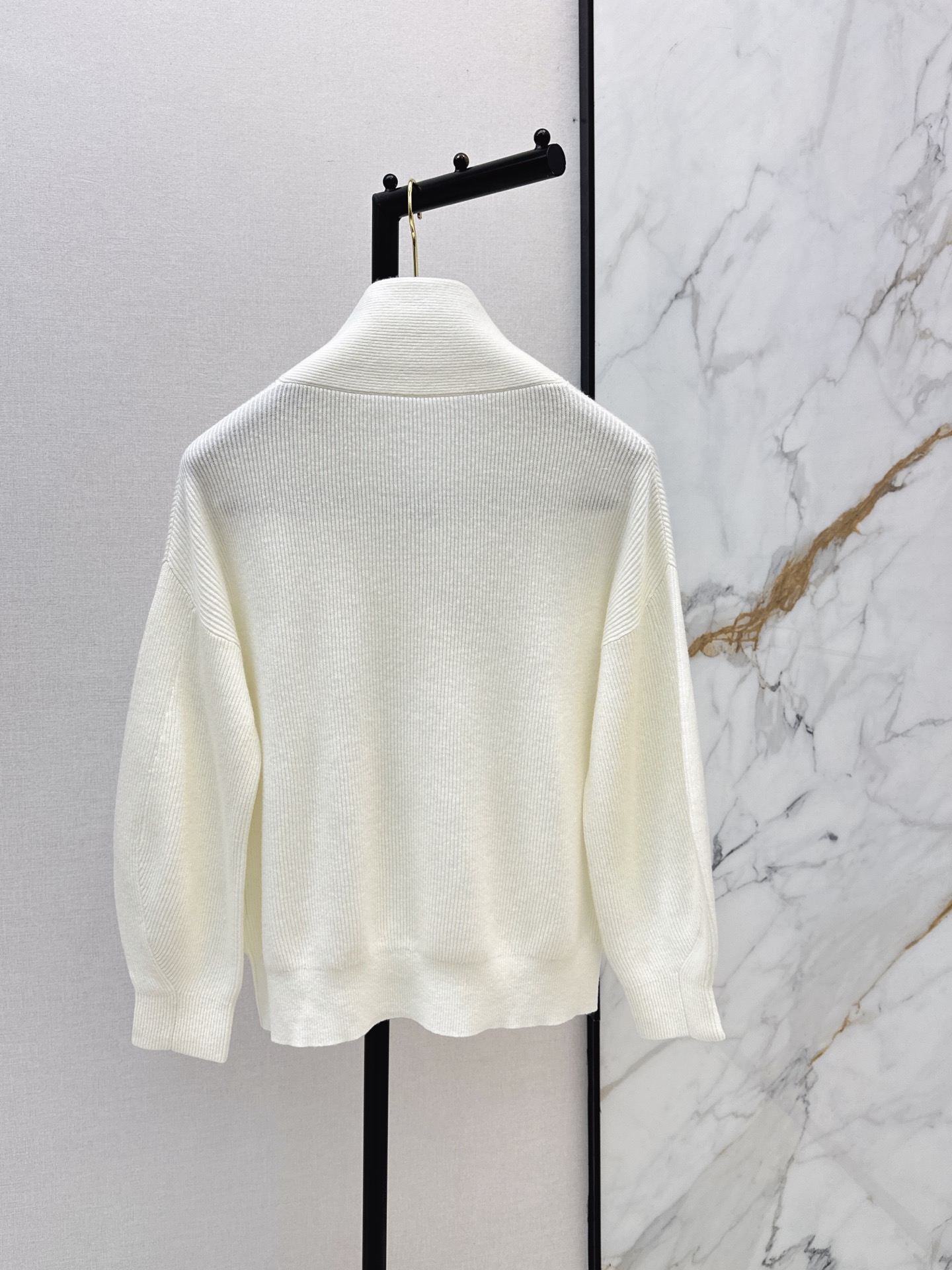 Brun 26fw cashmere sweater