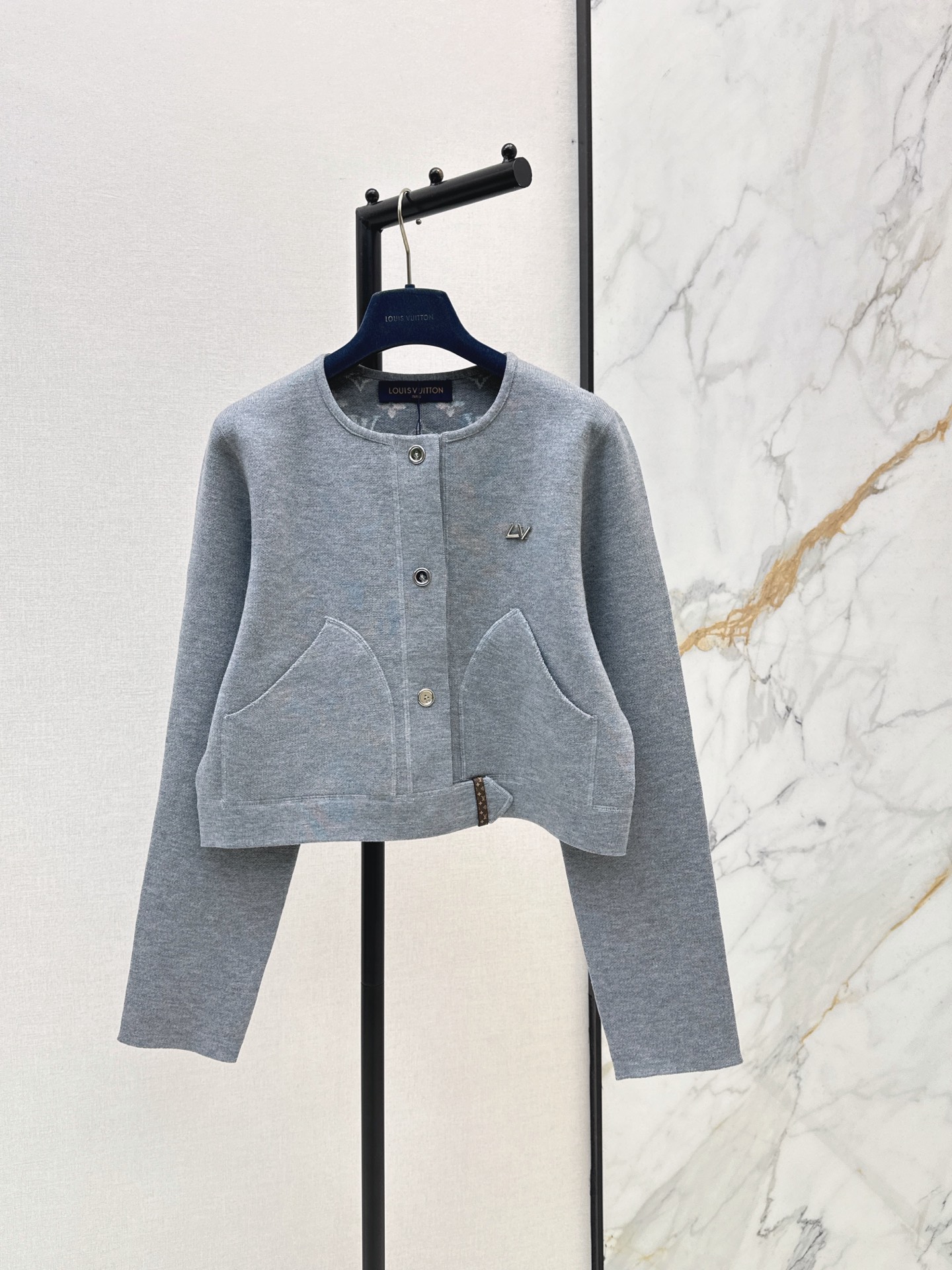 Loui 26fw scraf-collar knit jacket