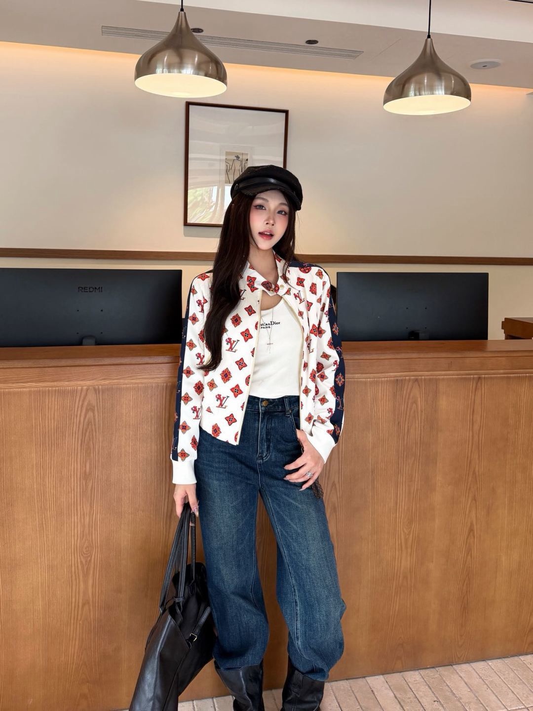 Loui 26fw print jacket