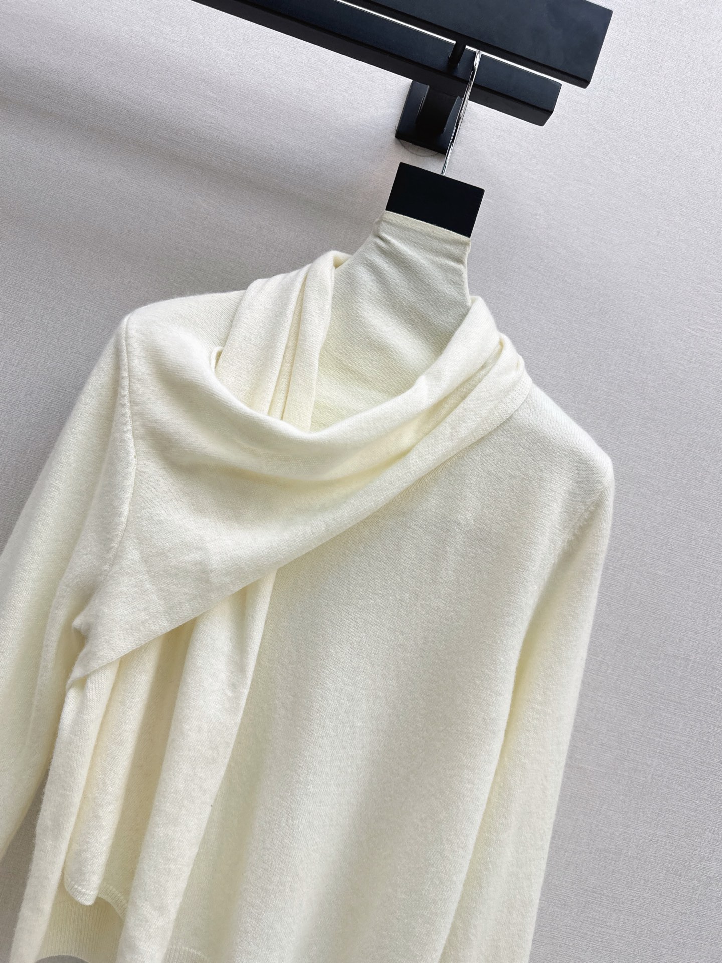 Row 26fw draped scarf-neck knit sweater