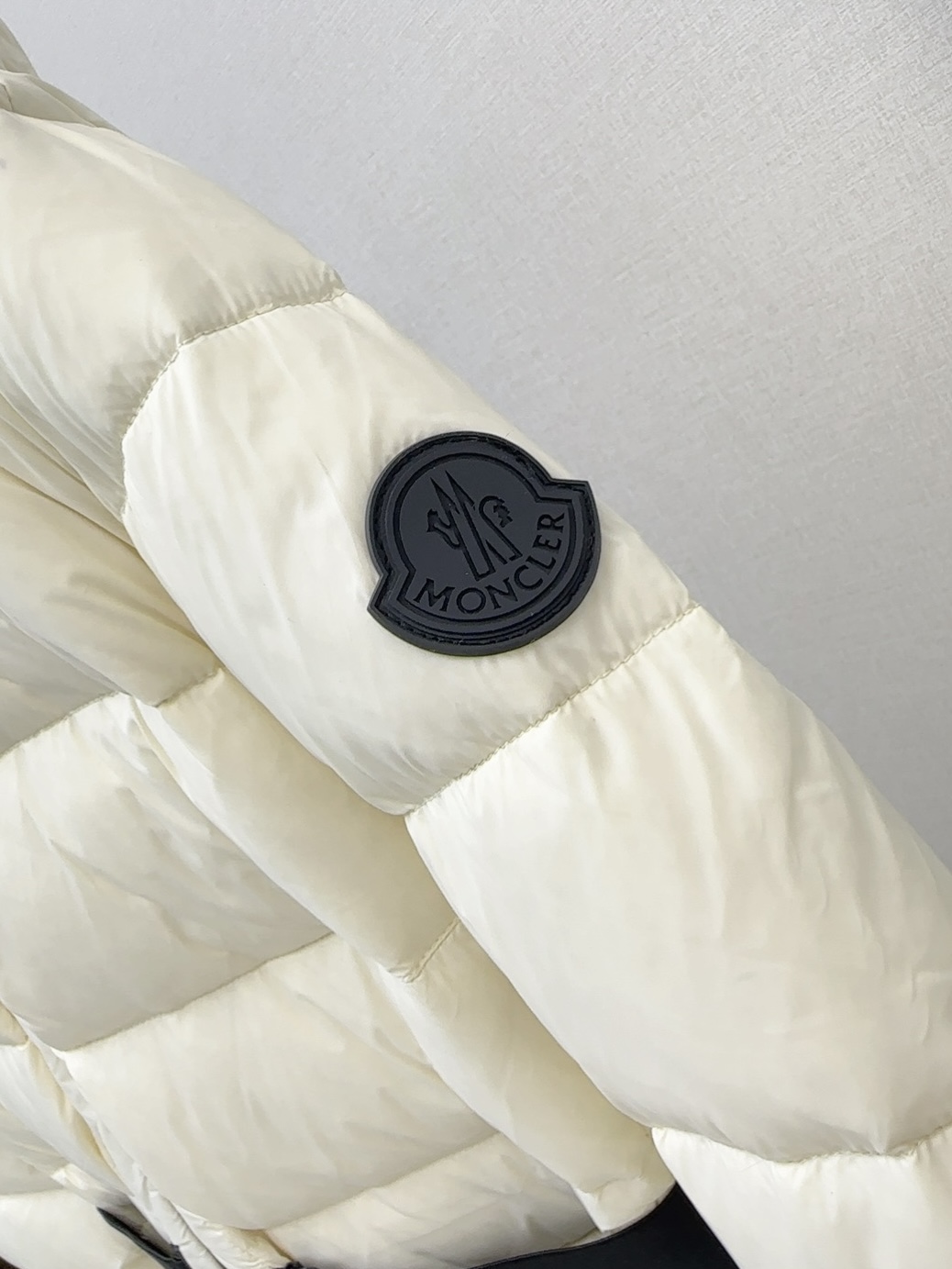 Monc 26fw hooded jacket