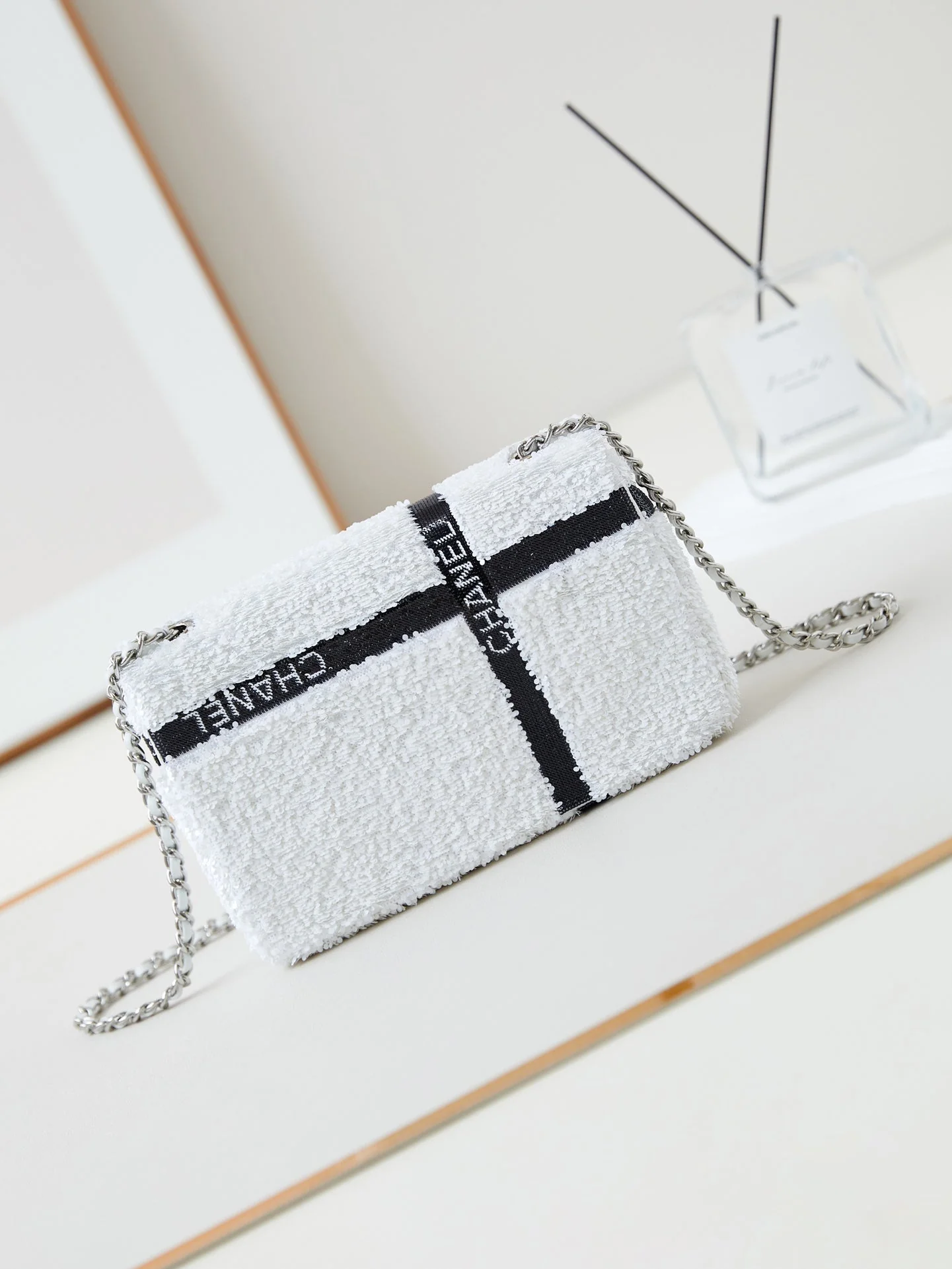 Chan shoulder bag