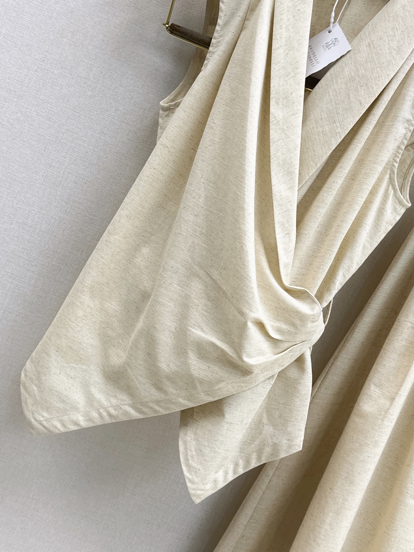 Brun 26ss sleeveless top pleated skirt sets