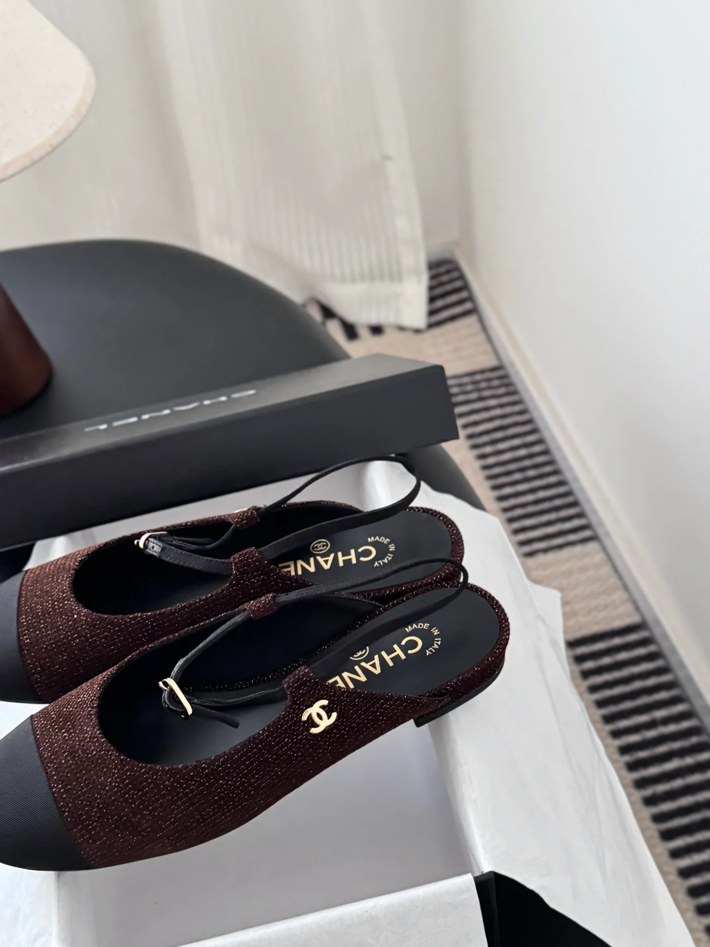 Chan 25fw slingback mary jane flats
