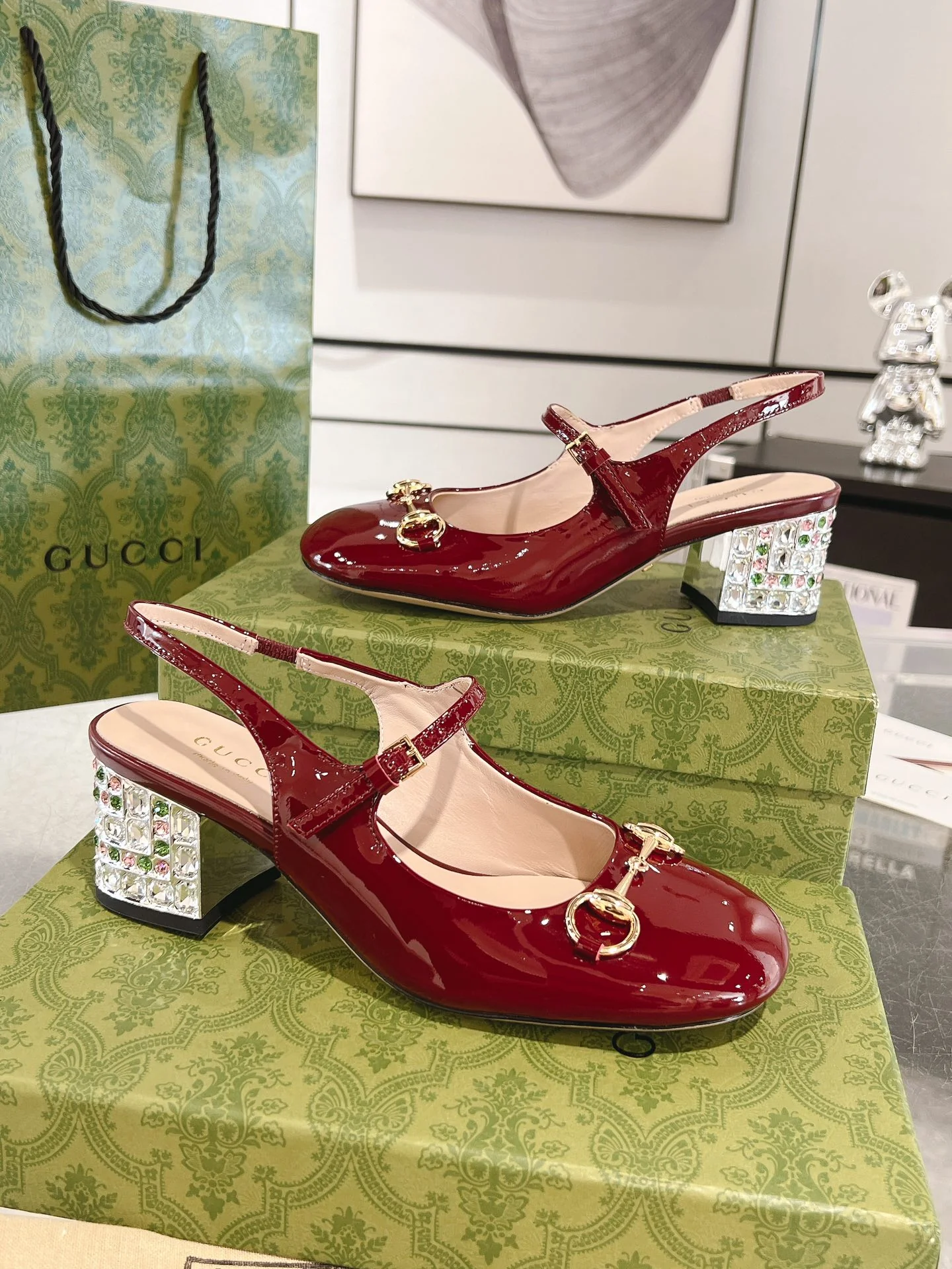 Gucc 26ss rhinestone slingback chunky heel