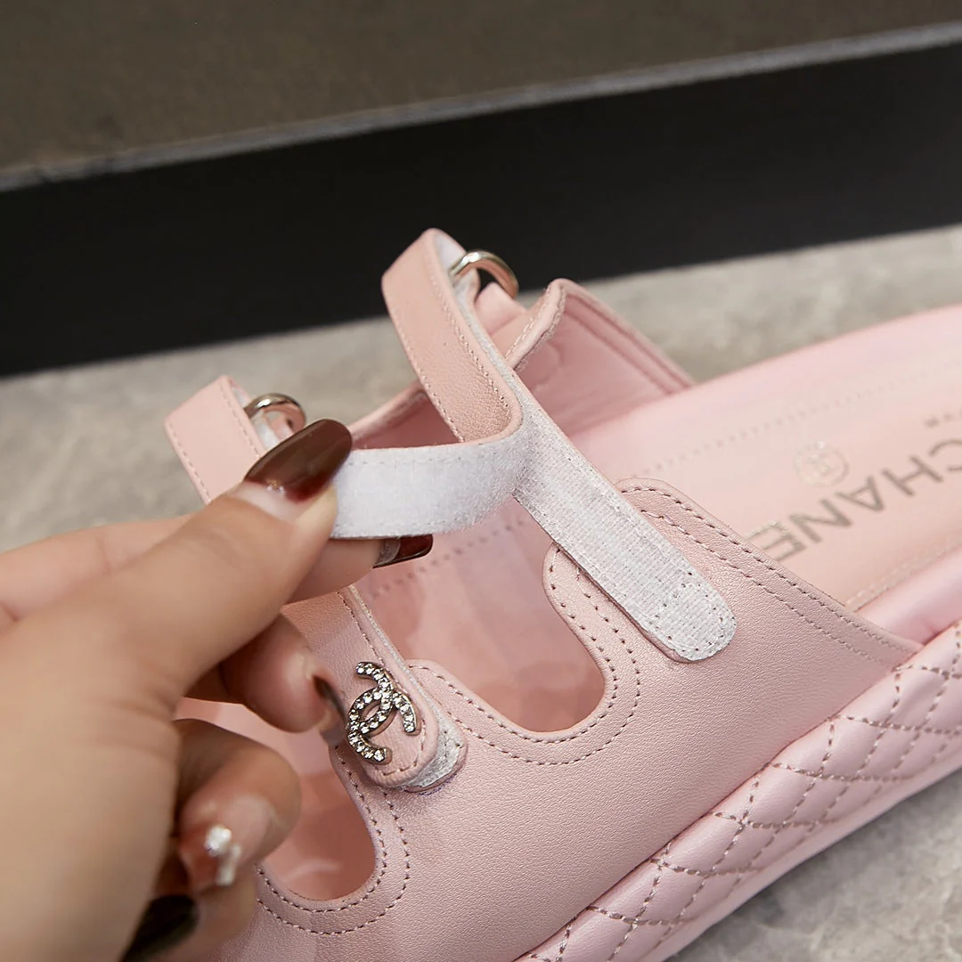 ch  slippers