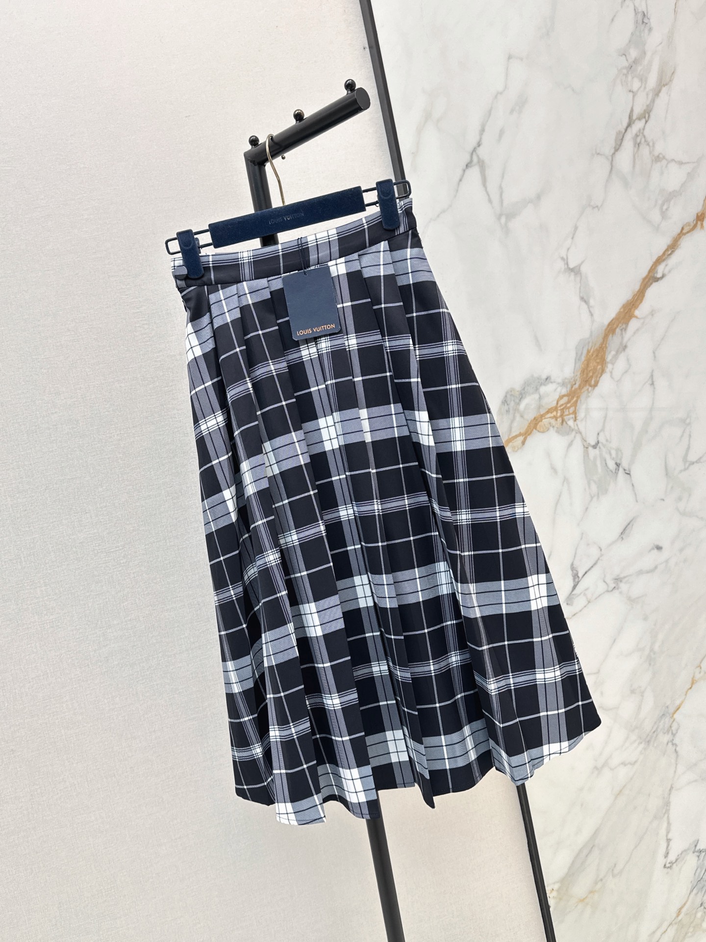 Loui 26fw check pleated skirt