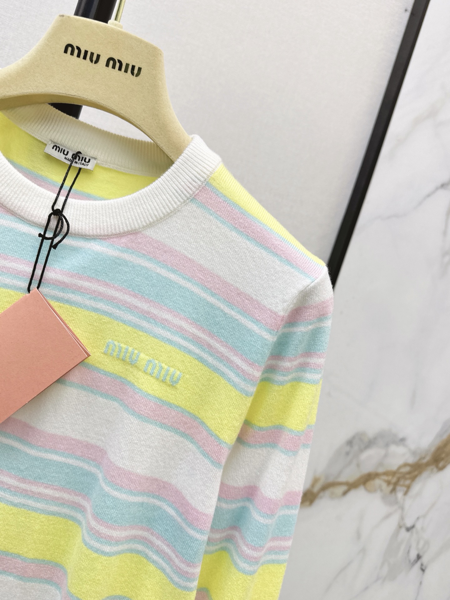 Miu 26fw stripe sweater