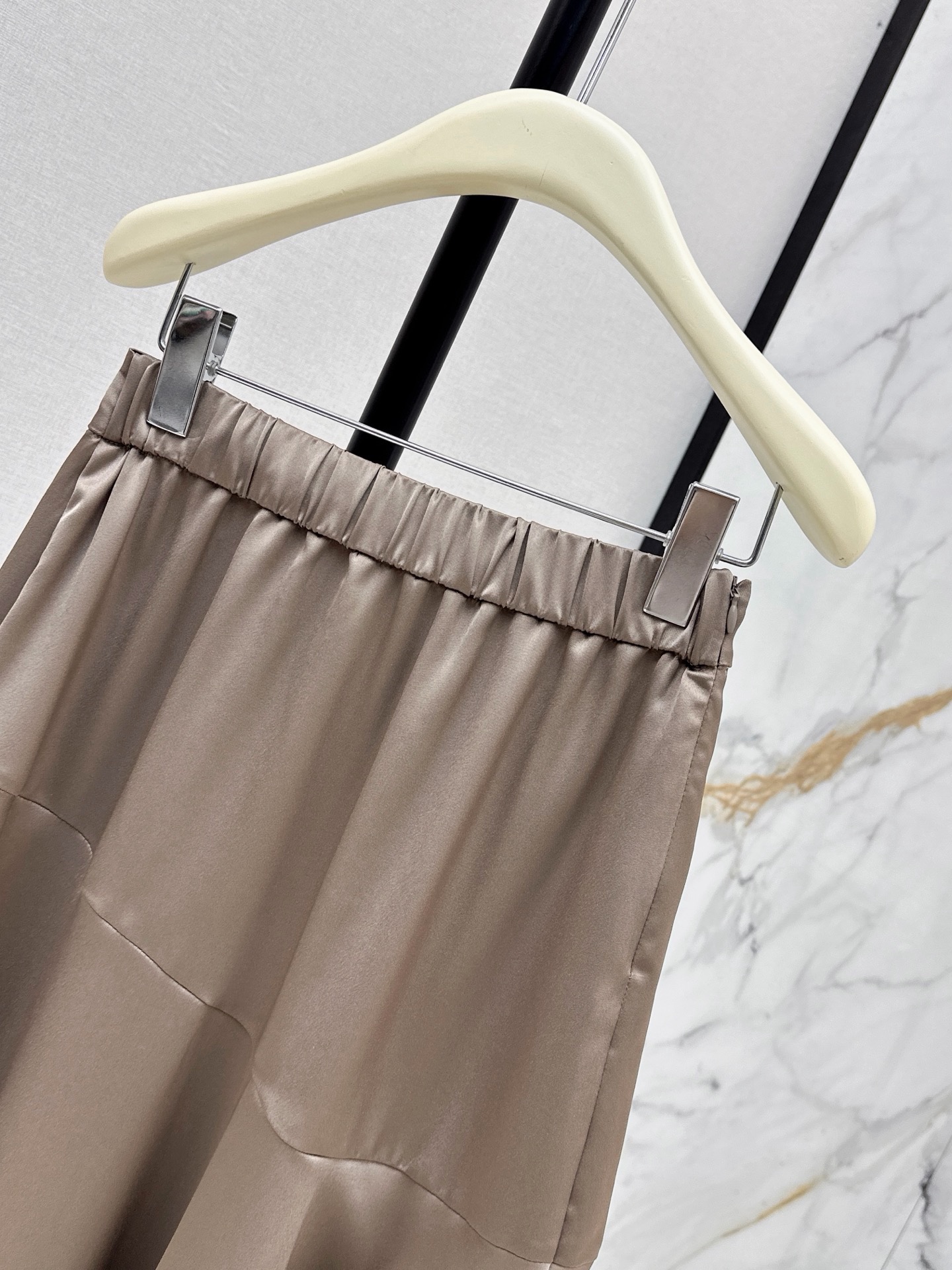 Chol 26ss contract lace skirt