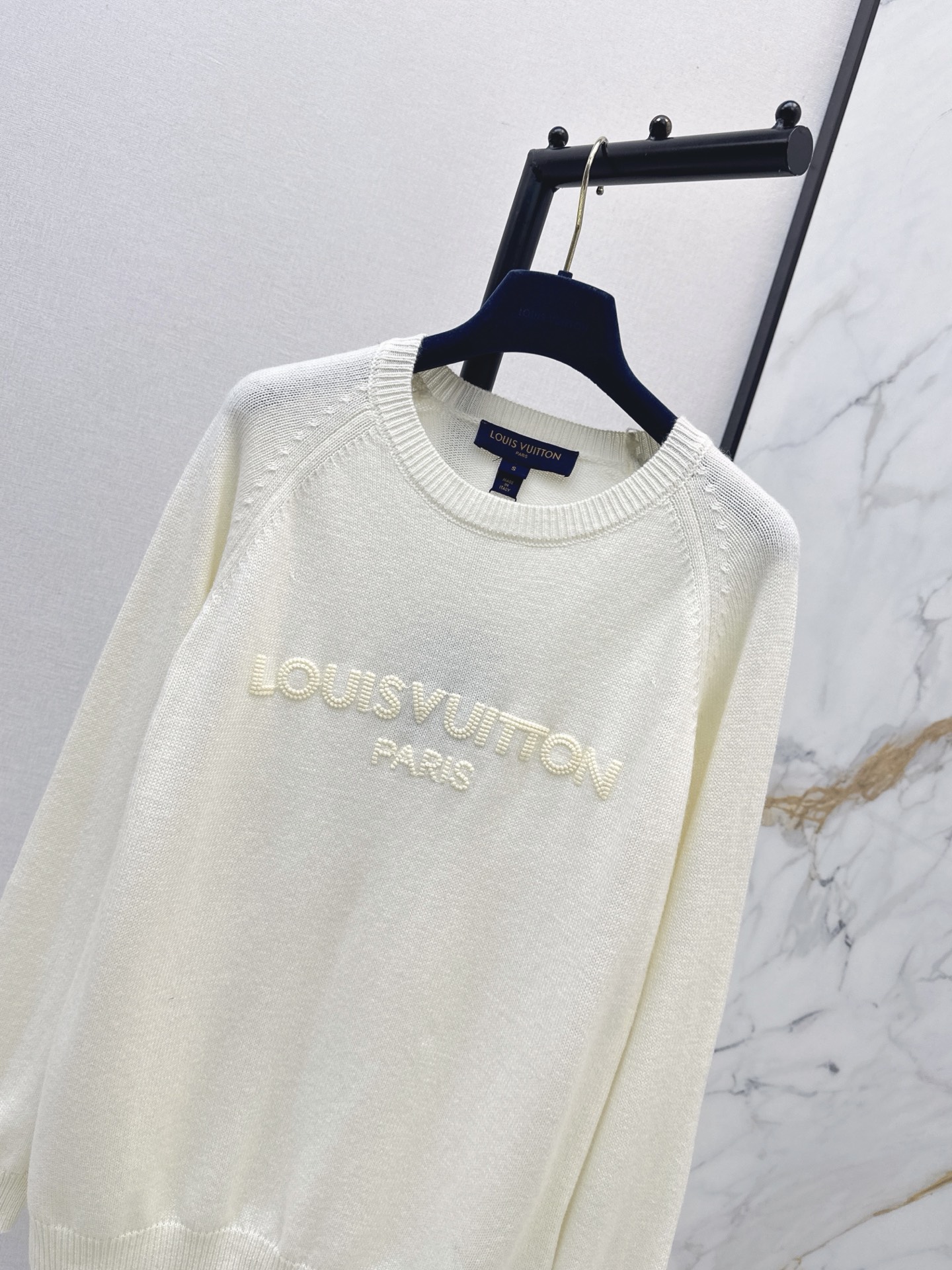 Loui 26fw embroidery sweater