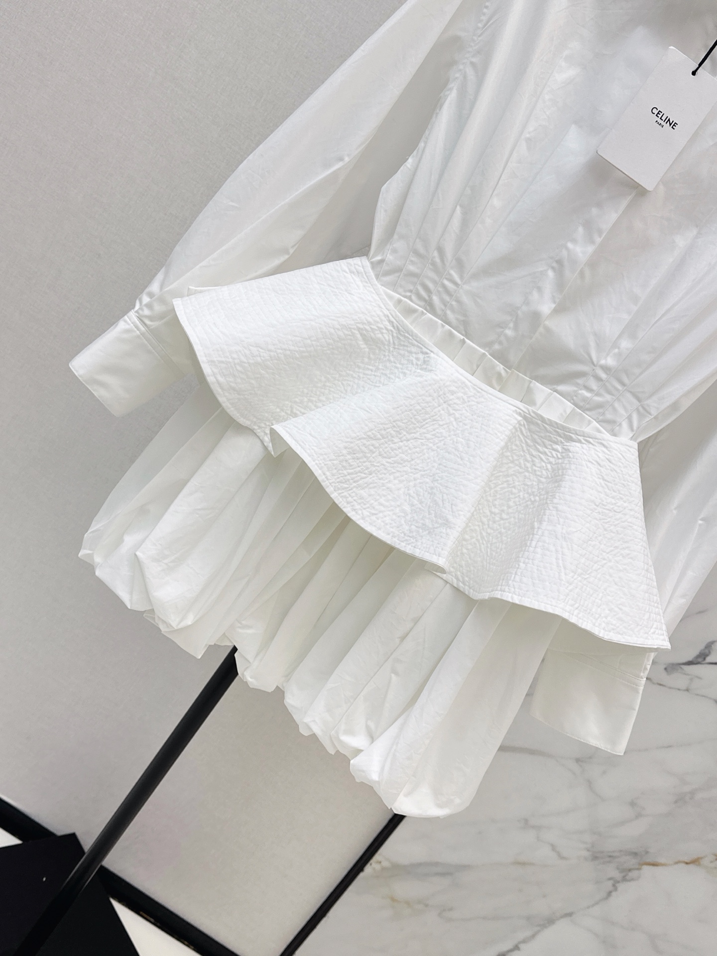 Celi 26fw detachable ruffle belted shirt dress
