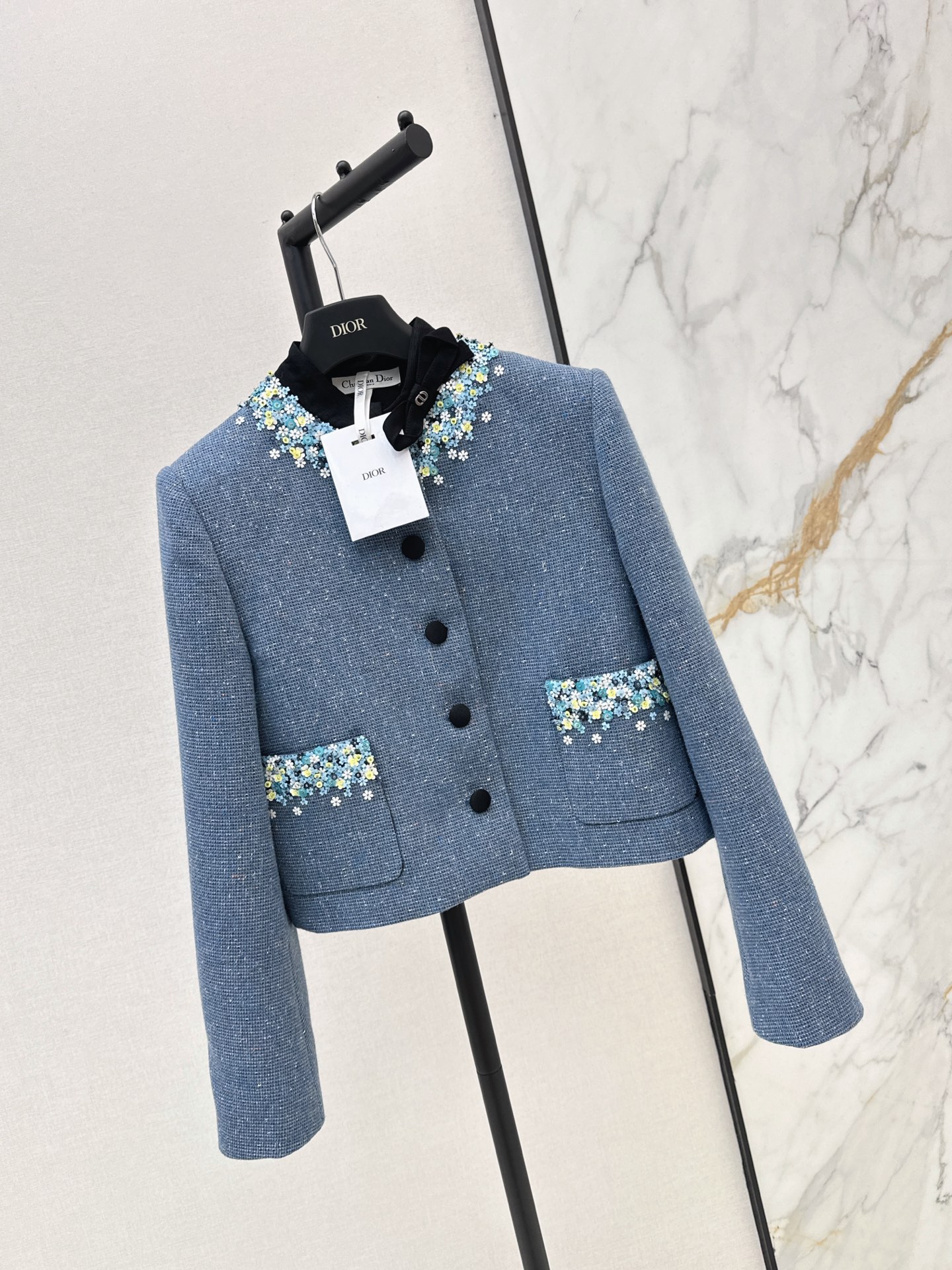 CD 26fw cropped beading tweed jacket
