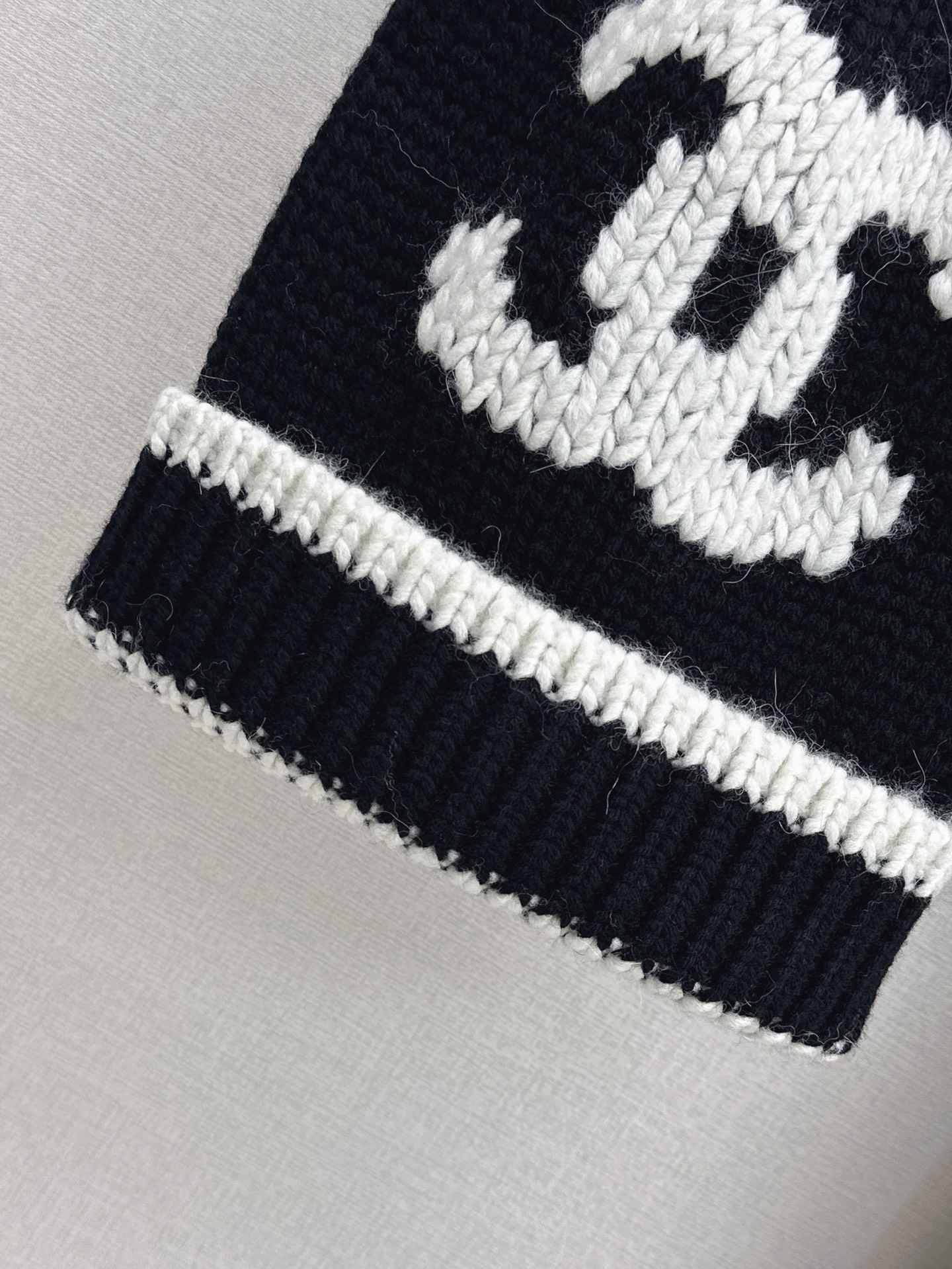 Chan 26fw cashmere hat
