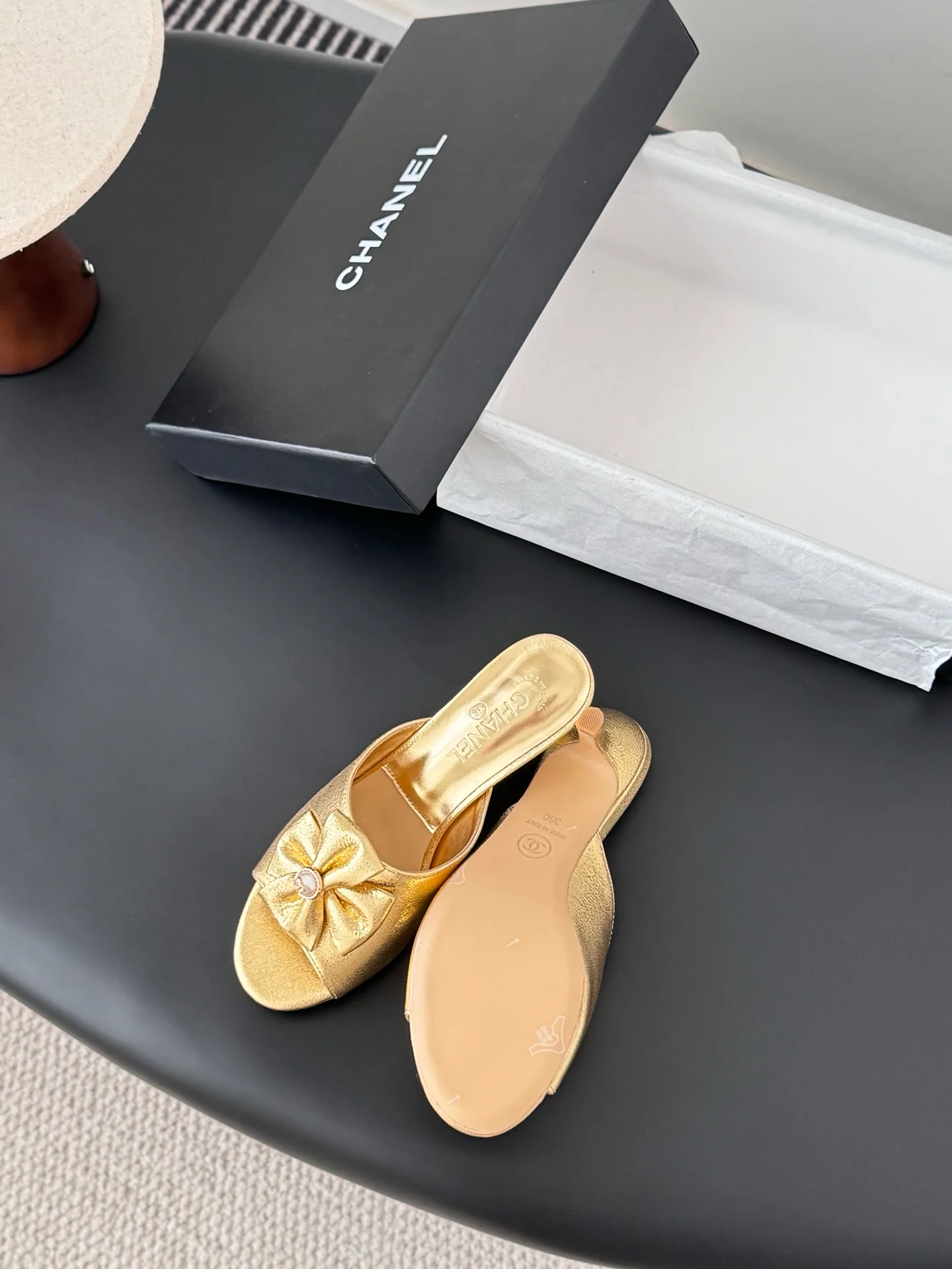 Chan 26ss kitten heel slides