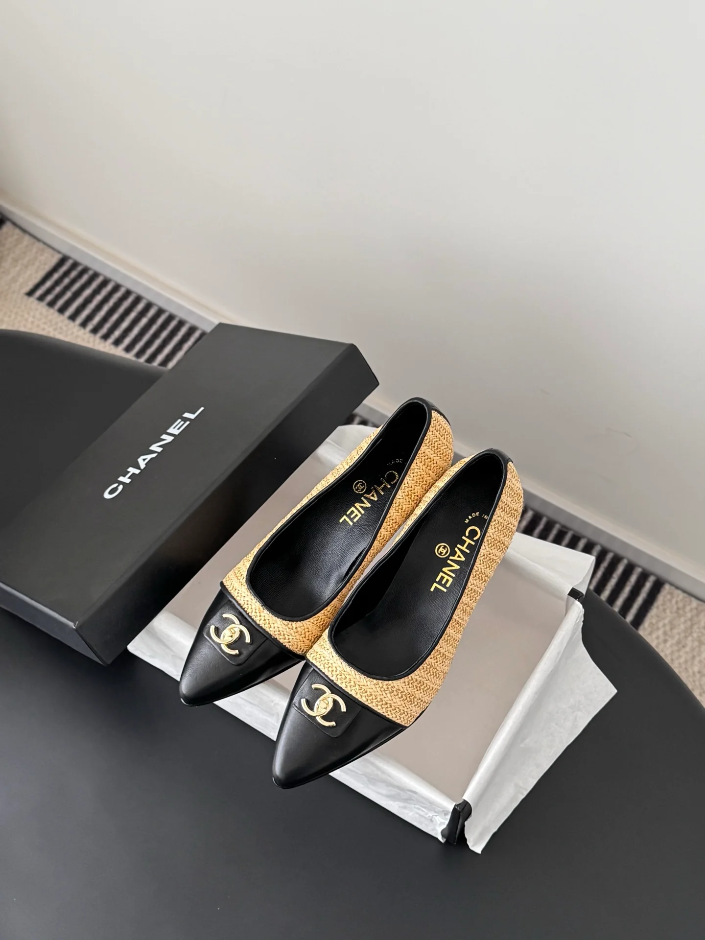 Chan 26ss kitten heel