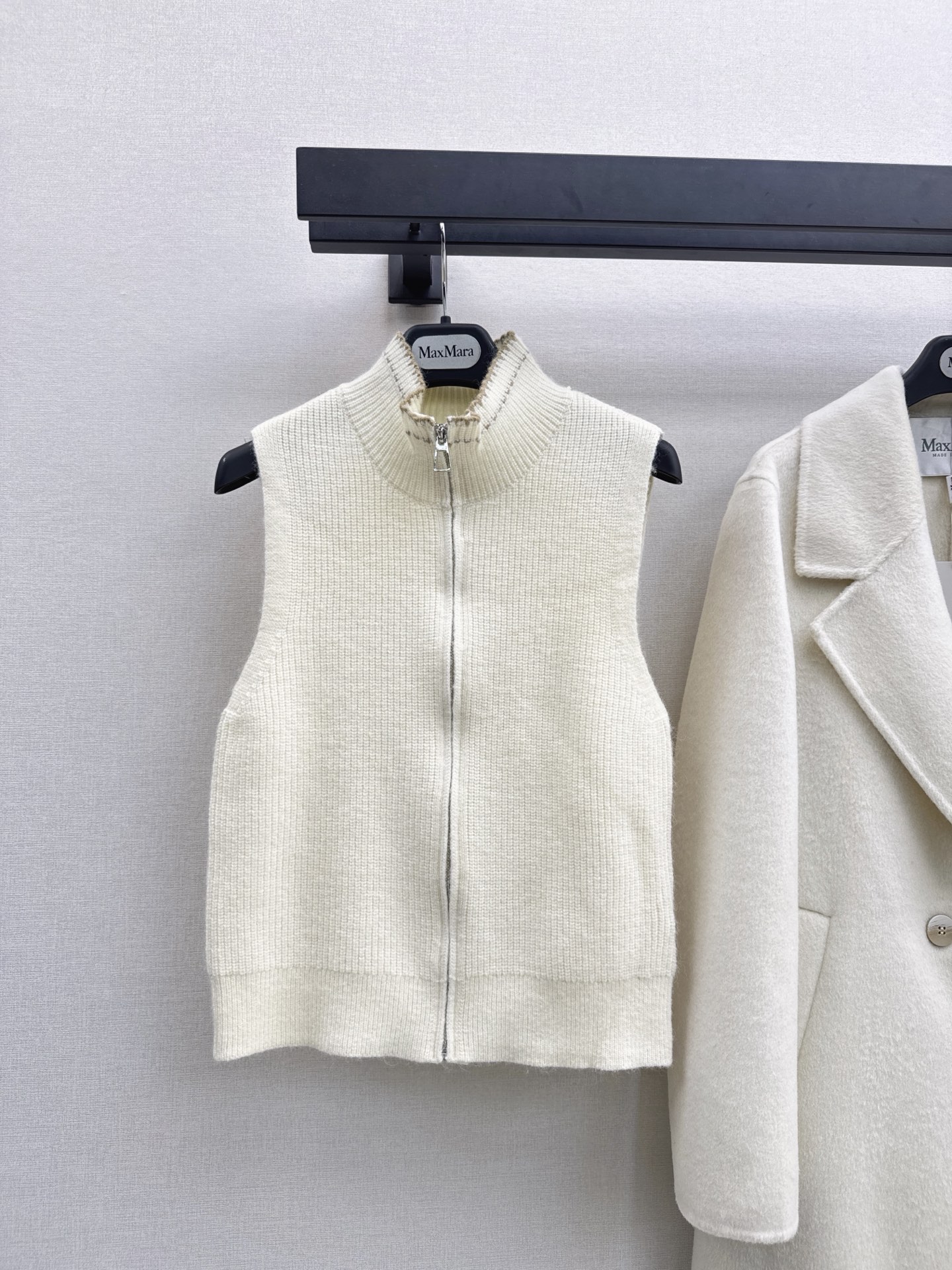 Max 26fw knit vest overcoats sets