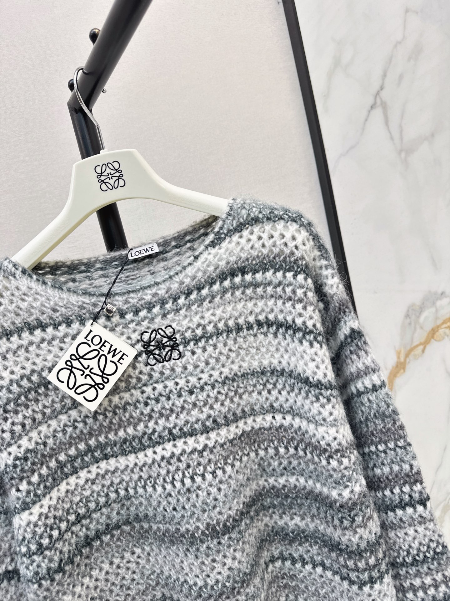 Loe 26fw stripe hollow knit sweater