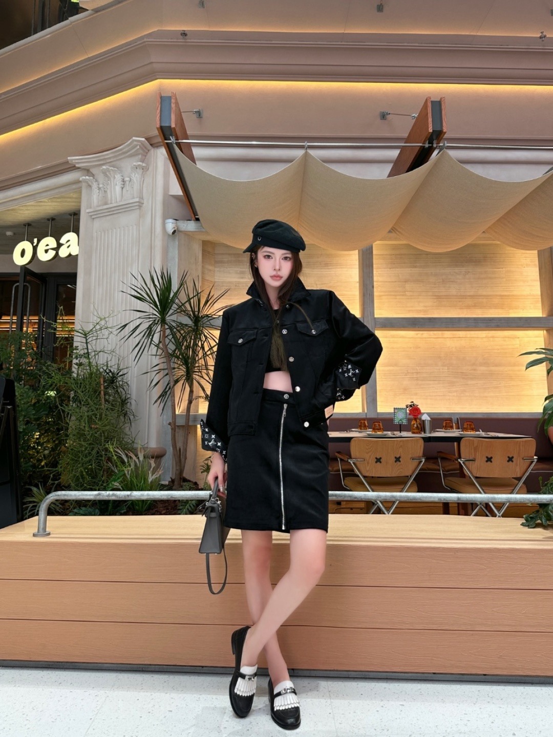 Loui 26fw zip-up skirt