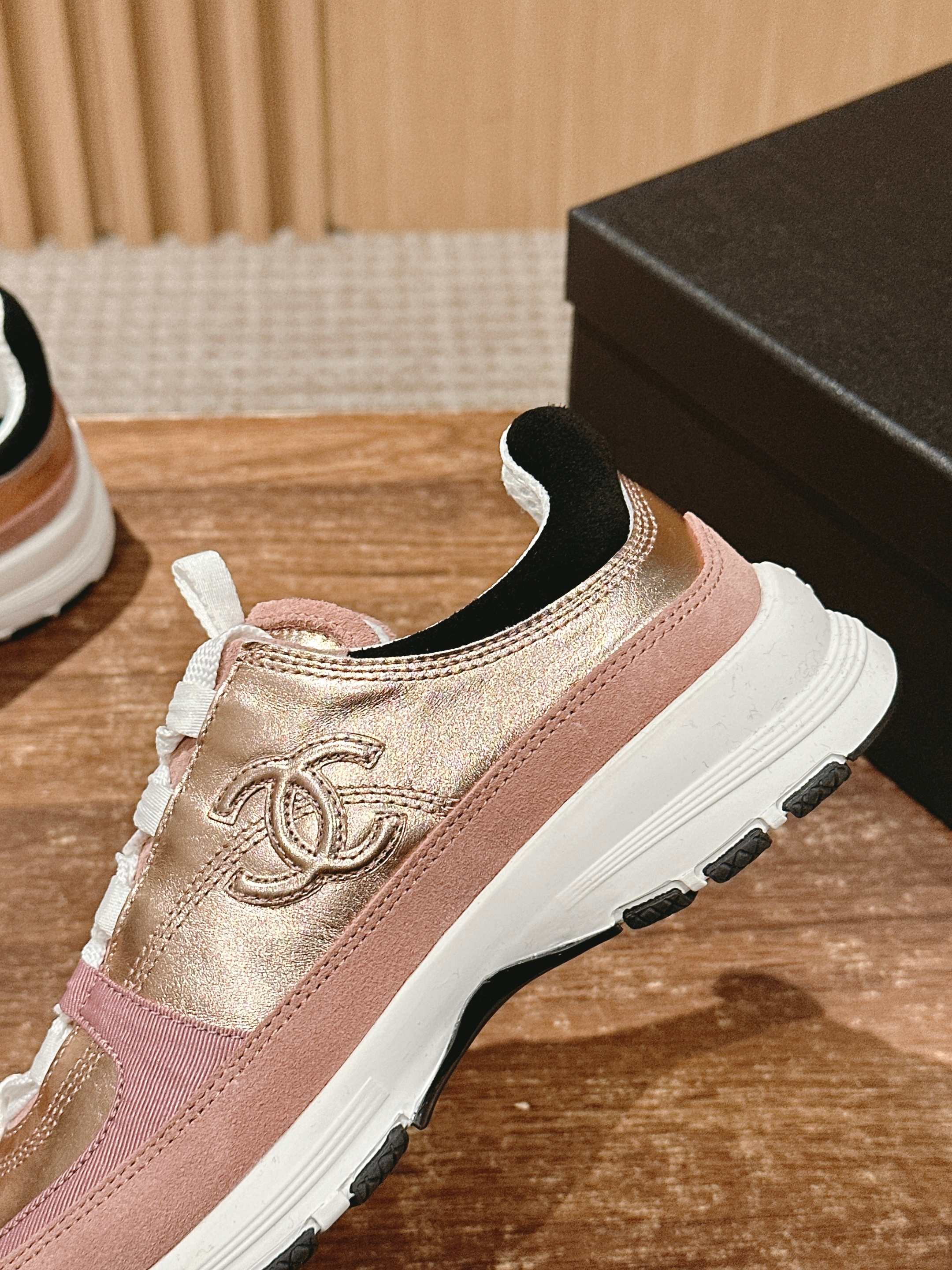 Chan 25fw sneakers