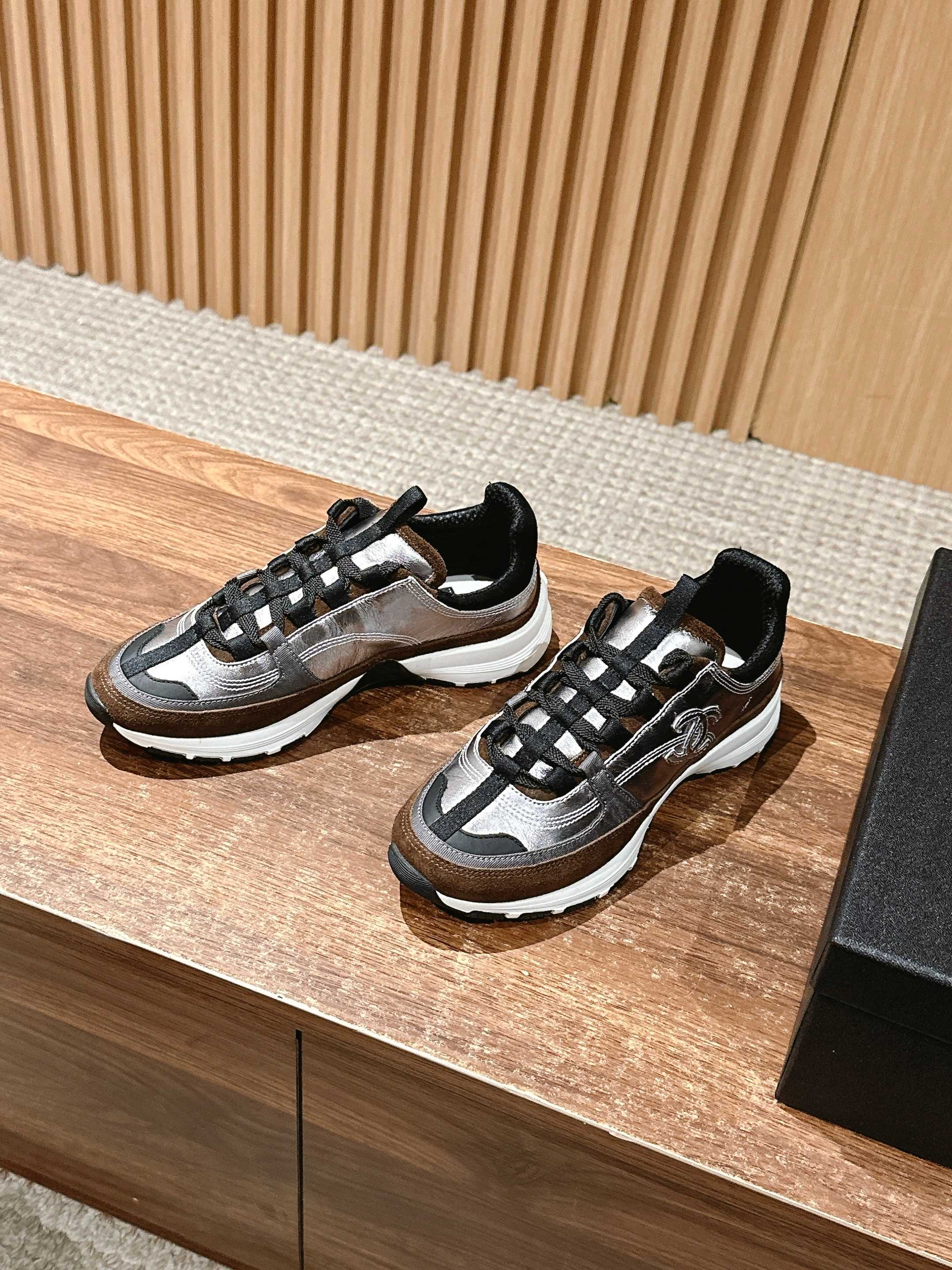 Chan 25fw sneakers