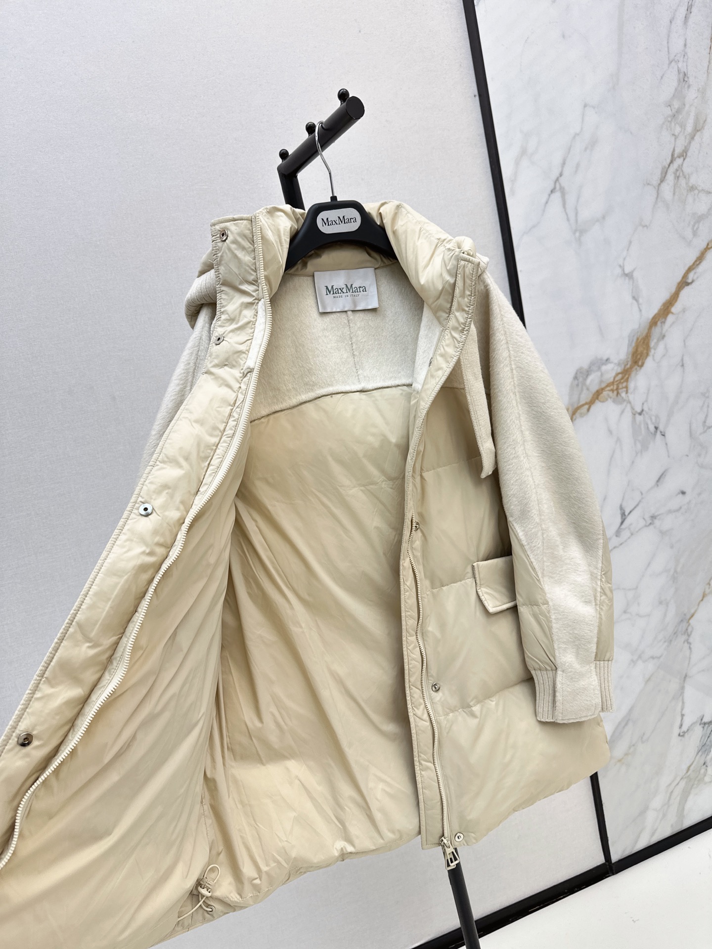 Max 26fw knit contract hooded down jacket