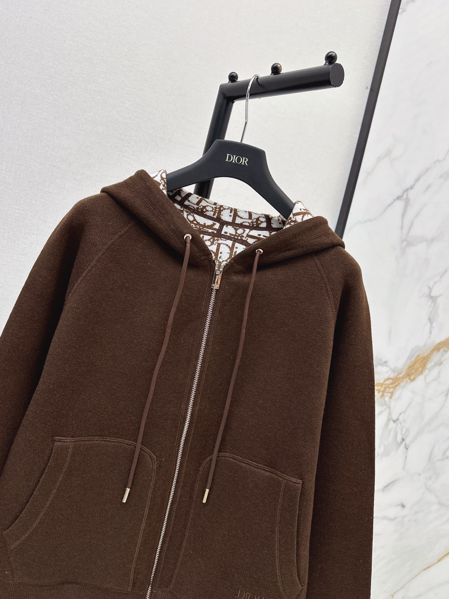 CD 26fw reversible hooded knit jacket