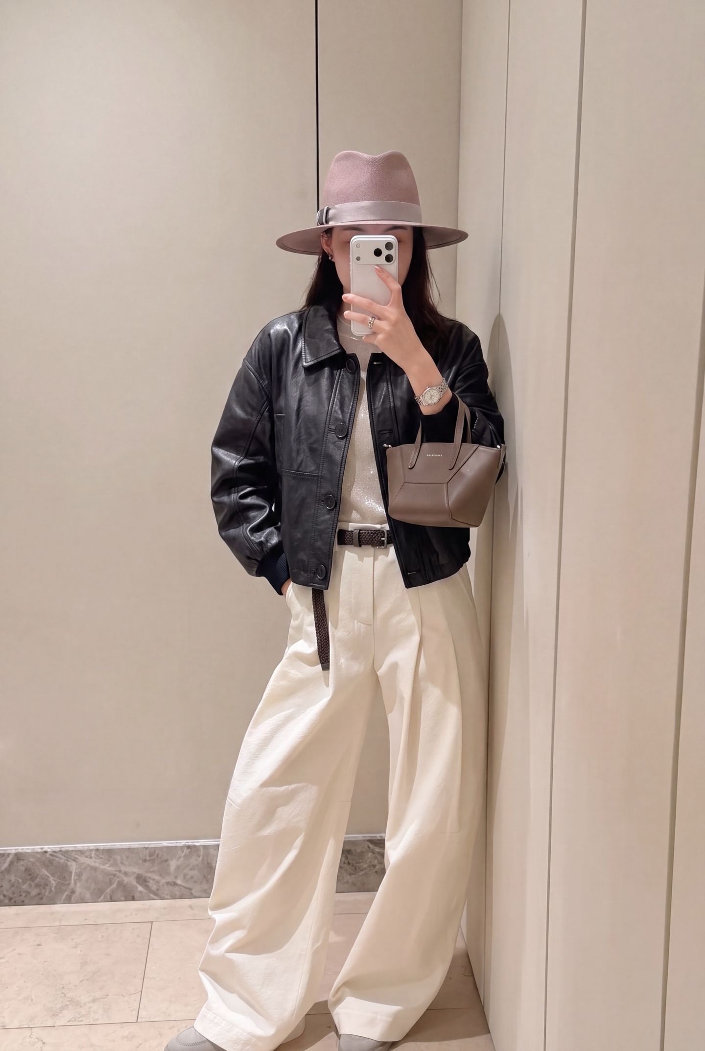 Brun 26fw cropped leather jacket