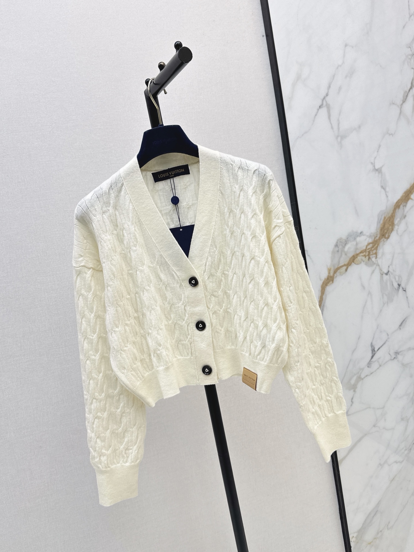 Loui 26fwcropped cashmere cardigan