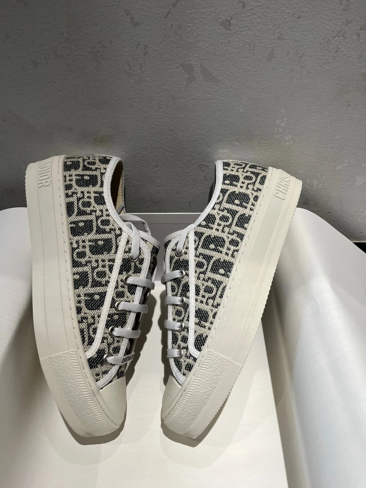 D walk‘n sneaker
