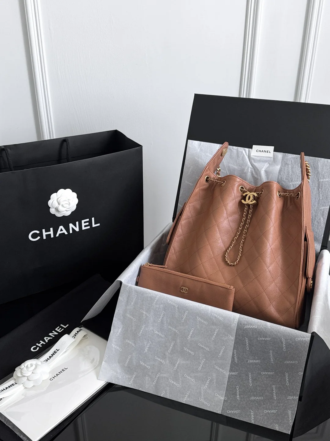 Chan 25A hobo bags
