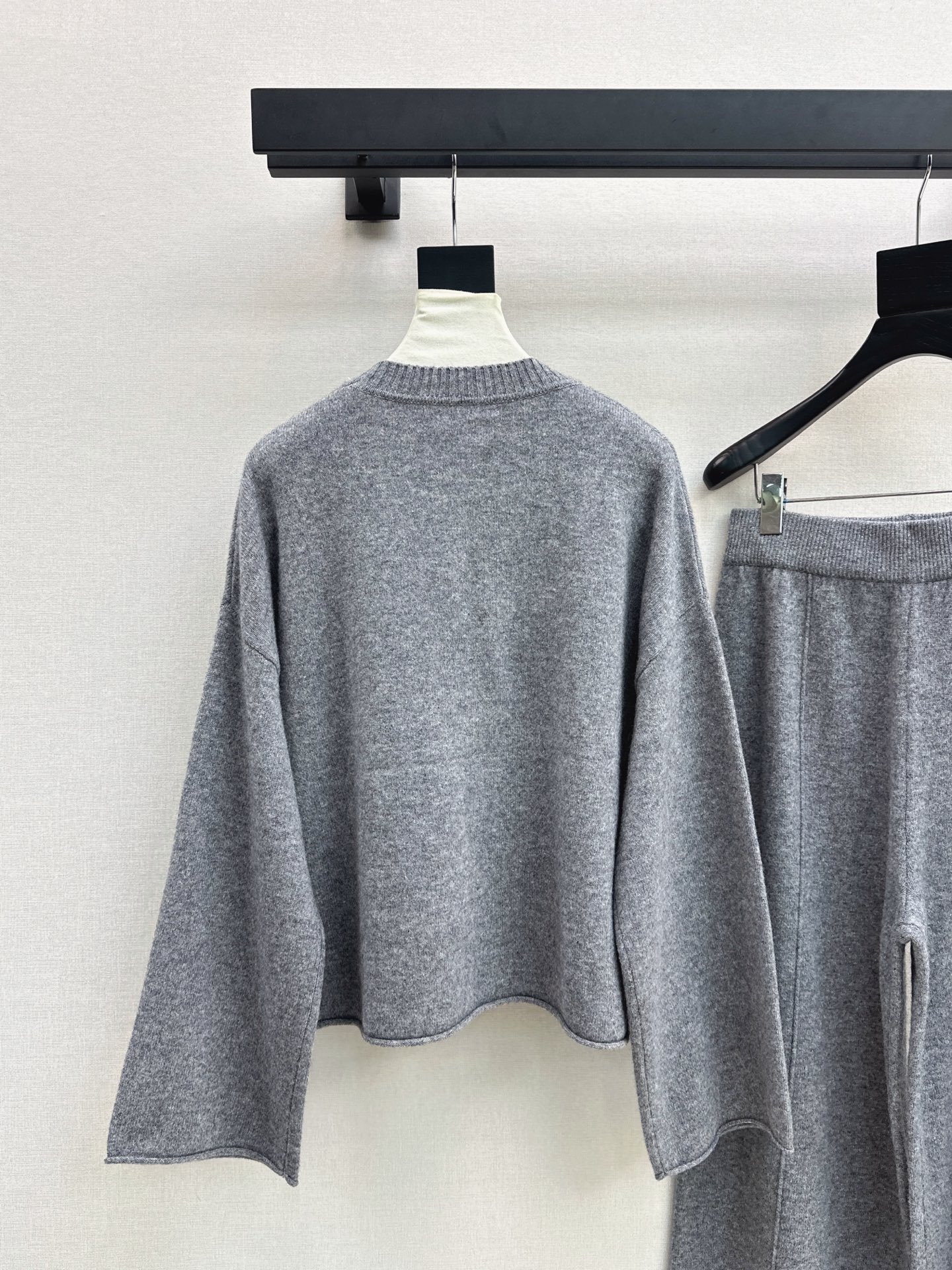 Max 26fw wool sweater pants sents
