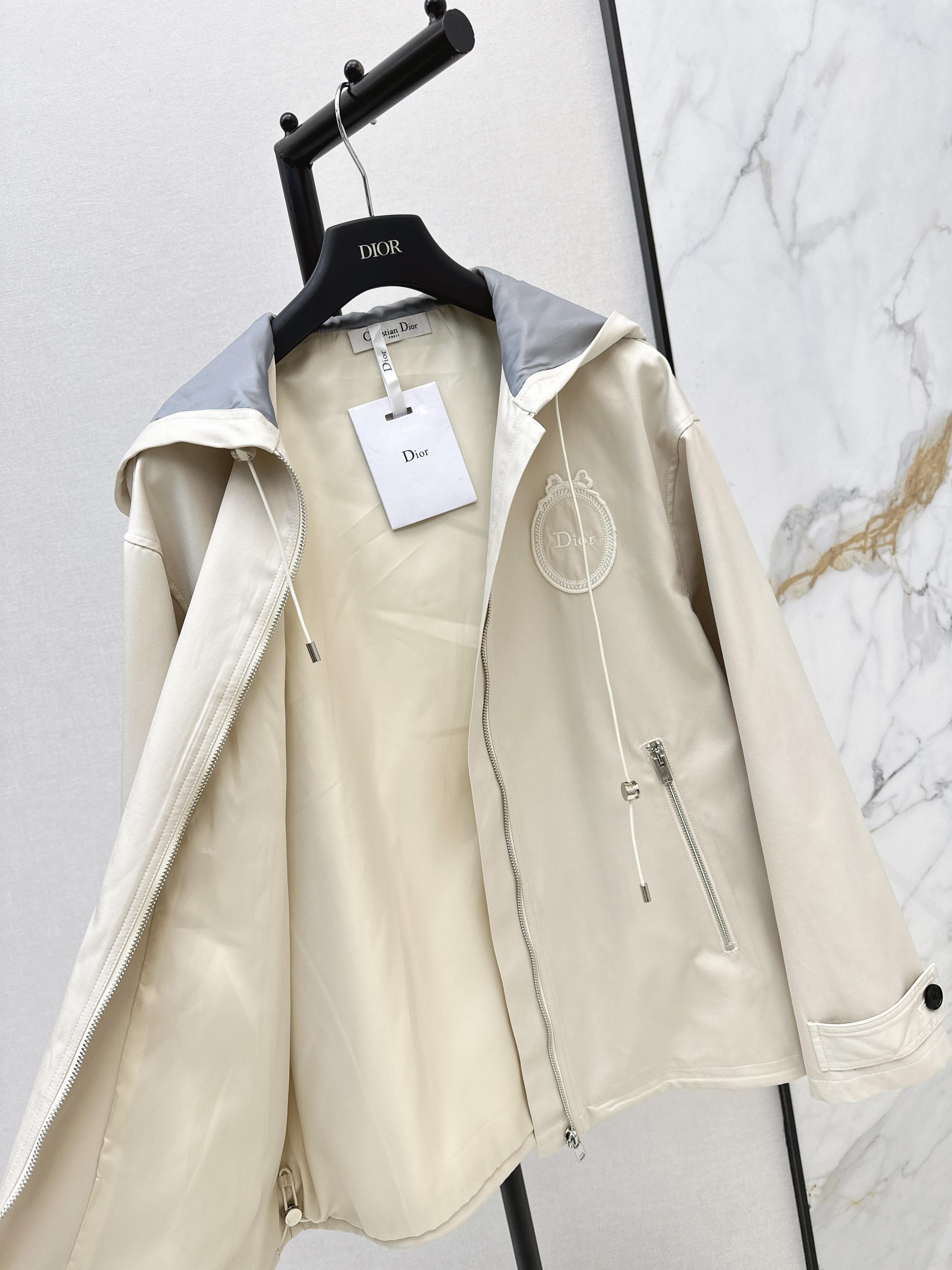CD 26ss hooded trench coats